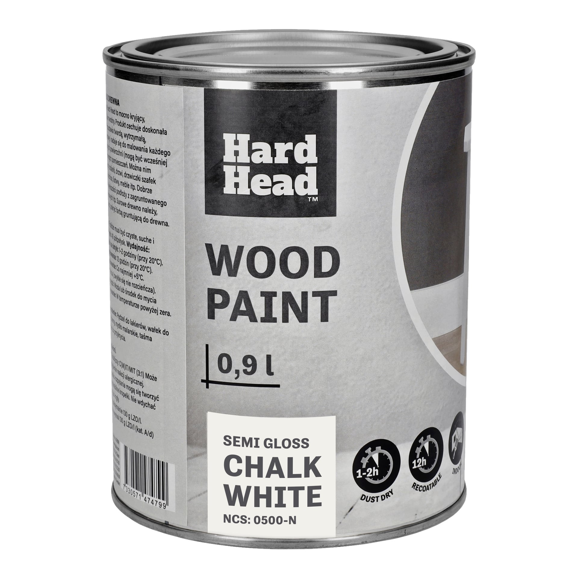 0,9L avoin Hard Head Wood -maalipurkki puolikiiltävänä liituvalkoisena. Etiketti näyttää kuivumisajat, peittokuvakkeet ja tuotetiedot tekstillä, kuten puumaali ja puolikiiltävä liituvalkoinen.