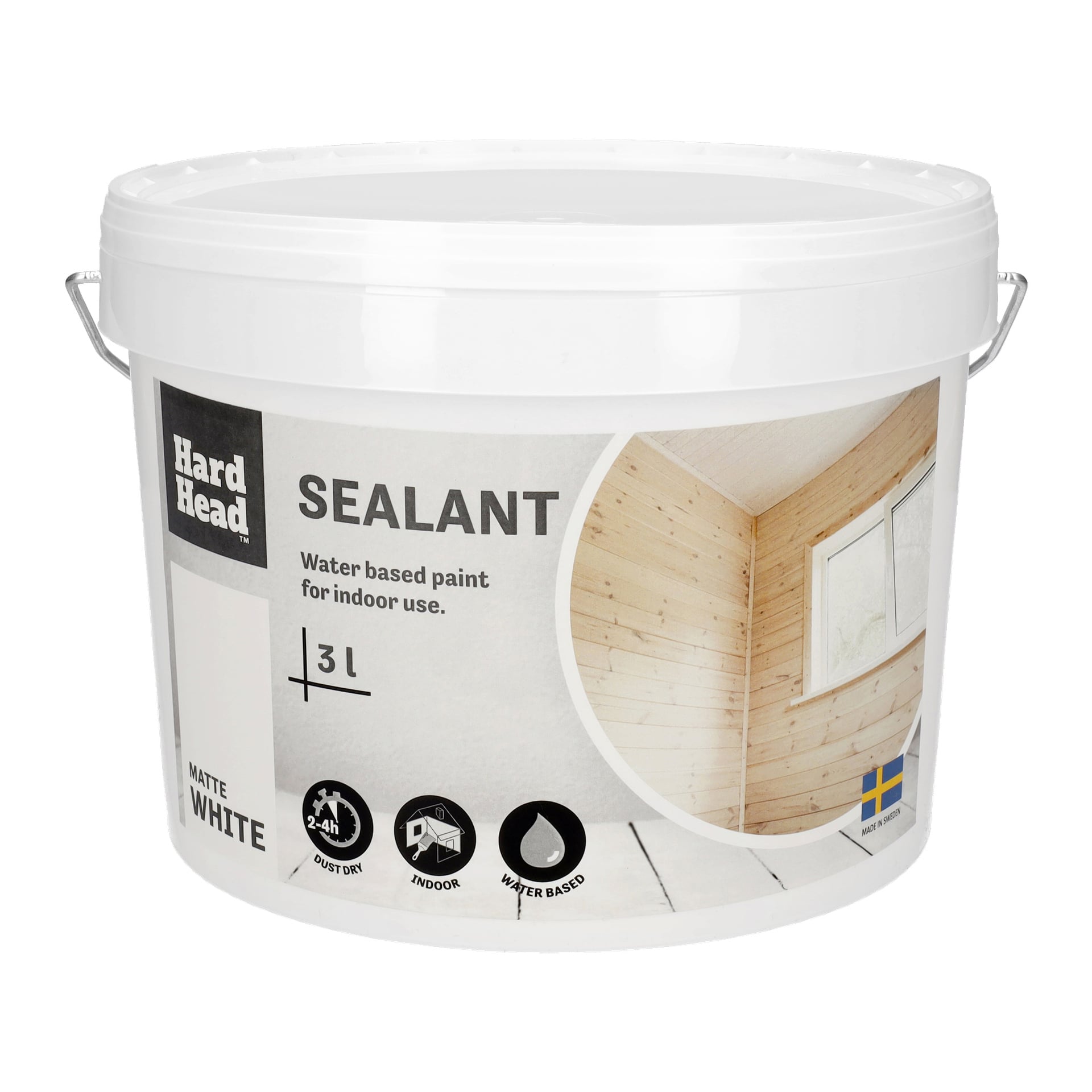 En 3-liters Hard Head Sealant, merket matt maling for vegger og tak, vannbasert. Beholderen viser ikoner for 24-timers tørking, innendørs bruk og vannbasert. Etiketten viser et bilde av et rom med trepaneler.