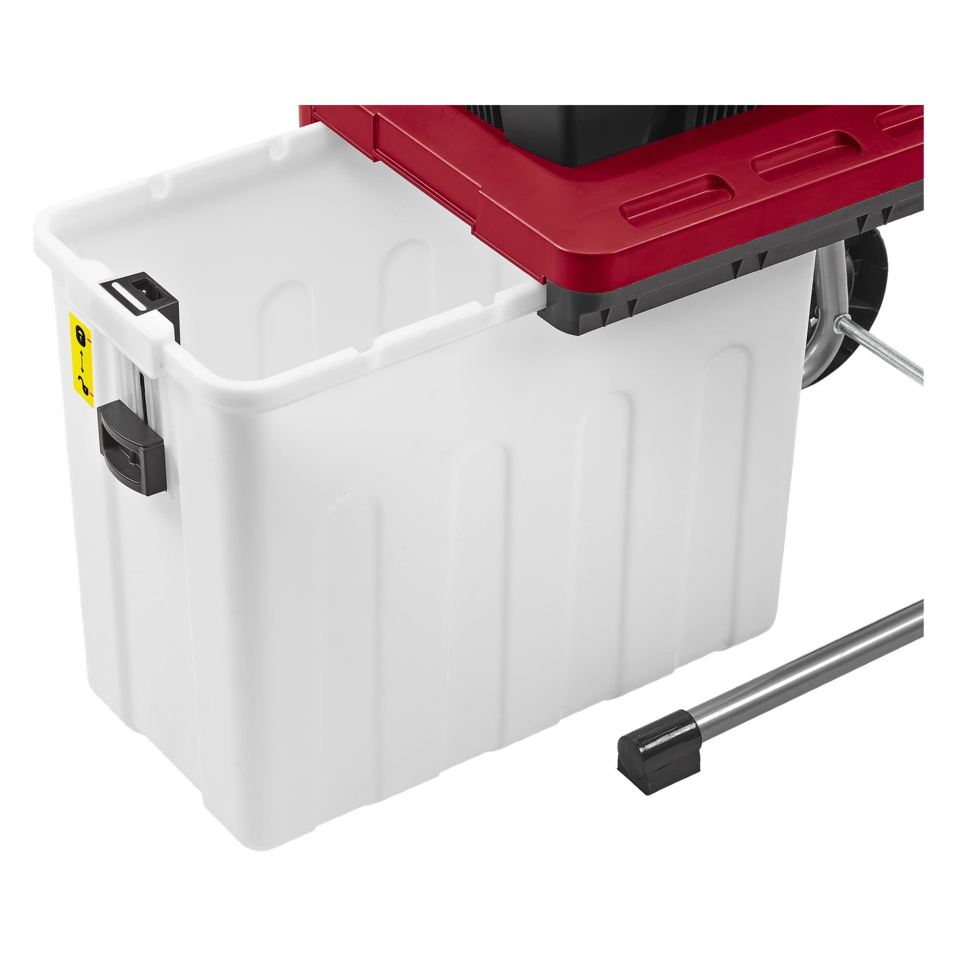 Et detaljert bilde av Meec Tools Compost Shredder viser en hvit rektangulær plastboks med en svart sidelås, plassert delvis under en rød plattform. Nede til høyre er hjul og metallstenger tydelig synlige.