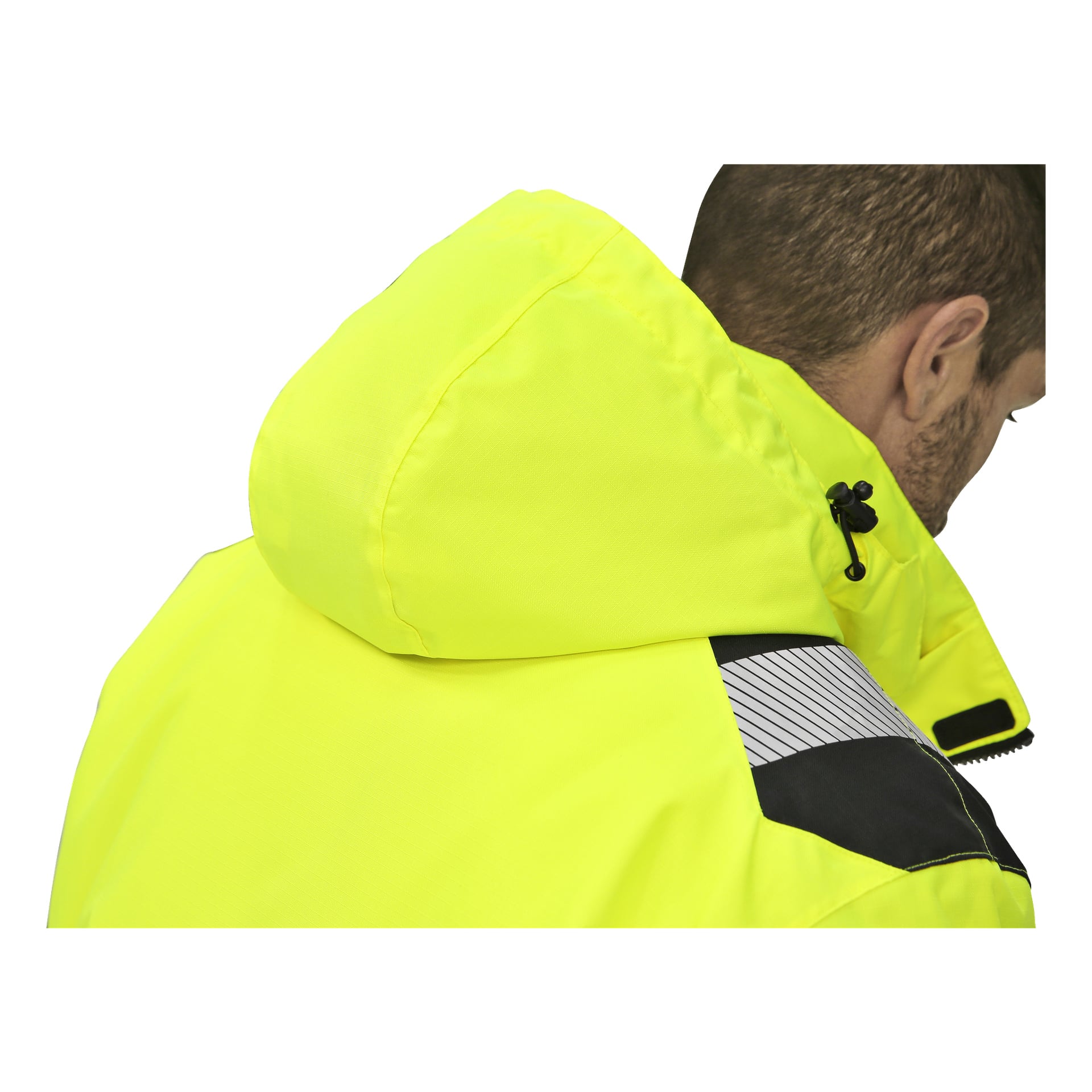 Eine Person ist von hinten und etwas seitlich zu sehen, trägt die Bluewear Warm gefütterte Hi-Vis-Jacke in leuchtendem Gelb mit schwarzen Abschnitten und reflektierenden silbernen Akzenten.