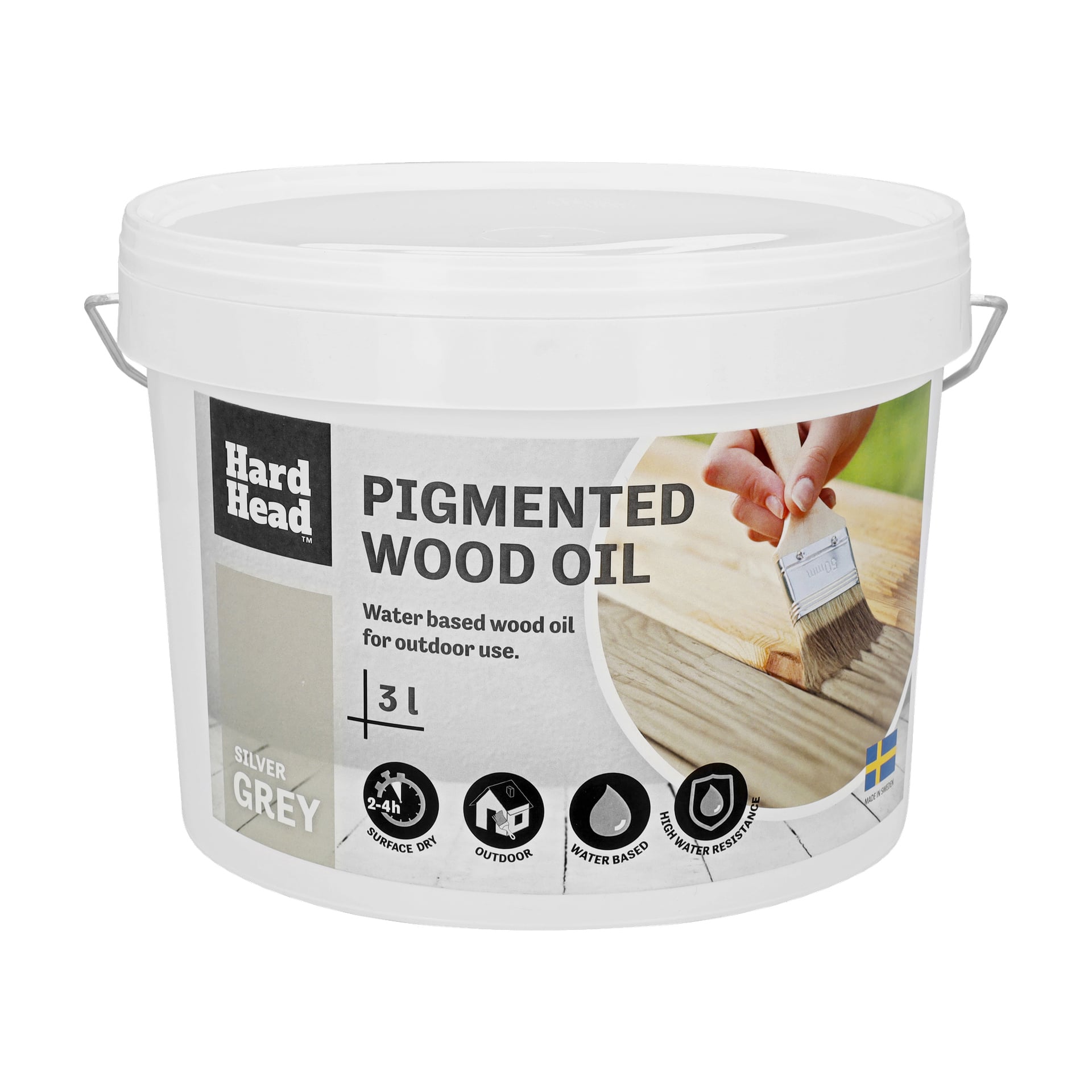 3 litran ämpäri Hard Head Pigmented -puuöljyä hopeanharmaassa ulkokäyttöön. Etiketissä lukee vesipohjainen koostumus, kestävä ja säänkestävä, sekä kuva käsin siveltävästä öljystä puulle.