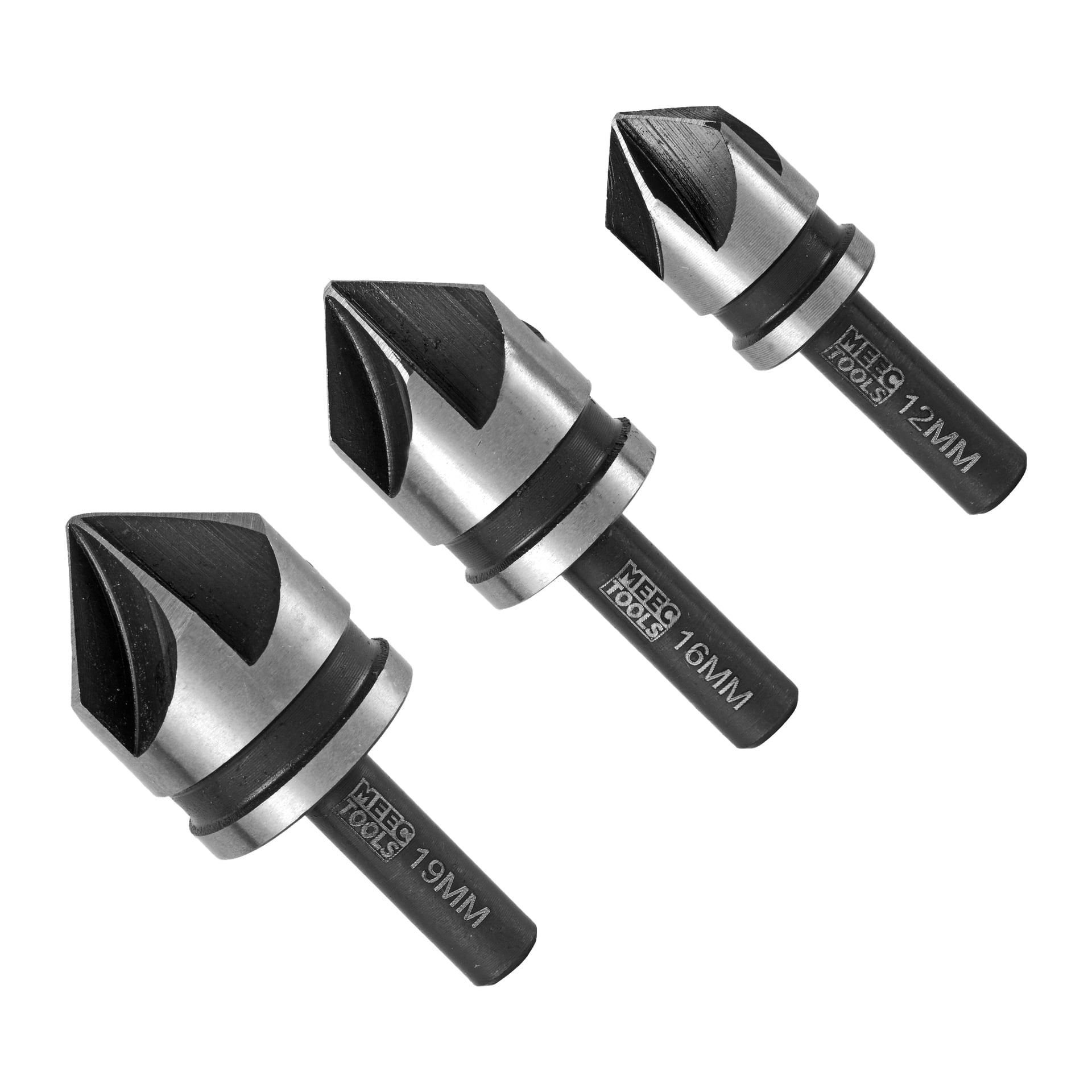 Tre Meec Tools försänkborrkronor från "Countersink 3-pieces"-serien, i storlekarna 12 mm, 16 mm och 19 mm, är arrangerade med skäreggarna tydligt synliga.