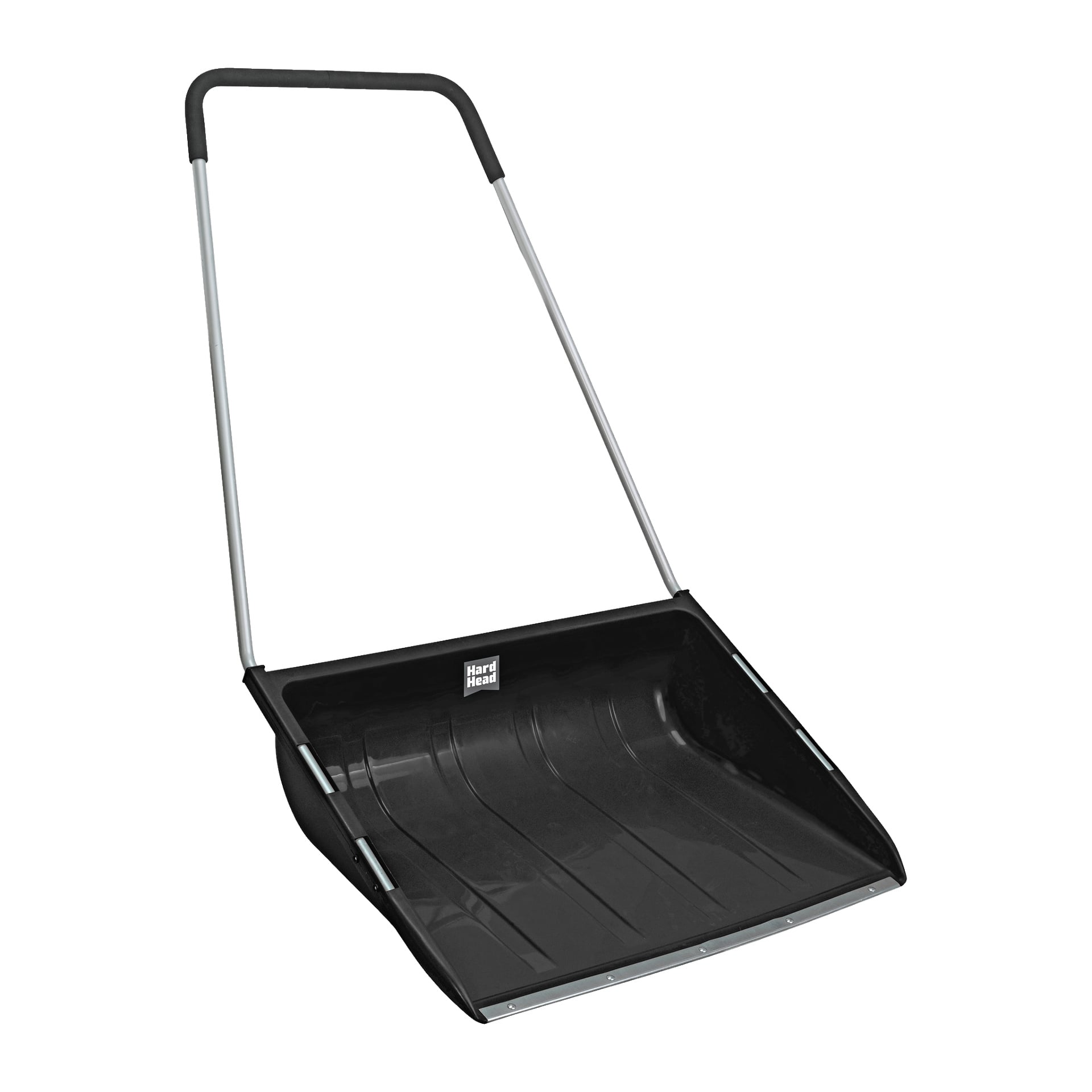 En Hard Head Sledge snöskyffel med ett brett svart plastblad förstärkt med en metallkant, tillsammans med ett långt metallhandtag med svart grepp, byggd för effektiv snöröjning.