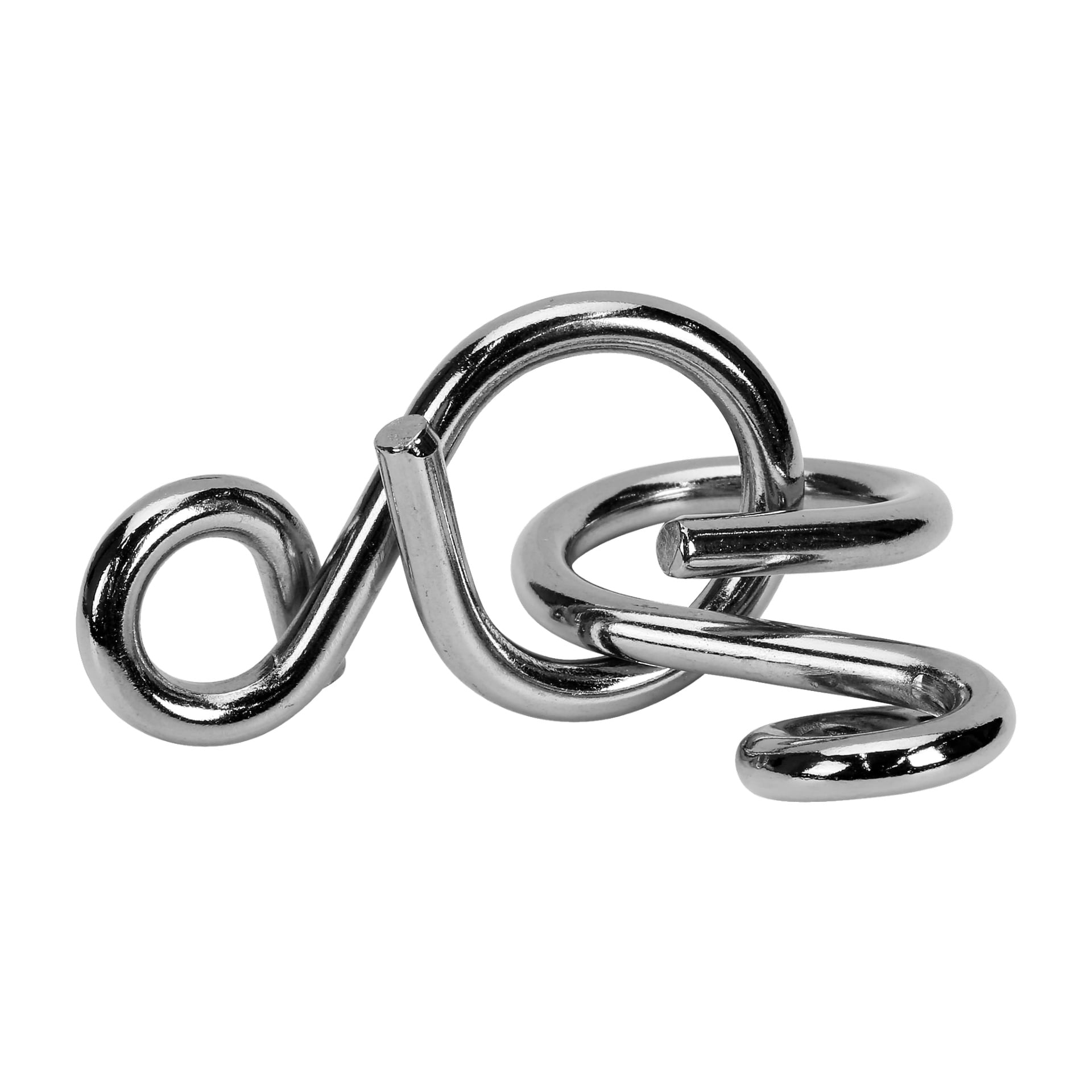 En närbild av Kayoba Brain Teaser 6 Pieces, som visar sammanlänkade, böjda silvermetallkomponenter.