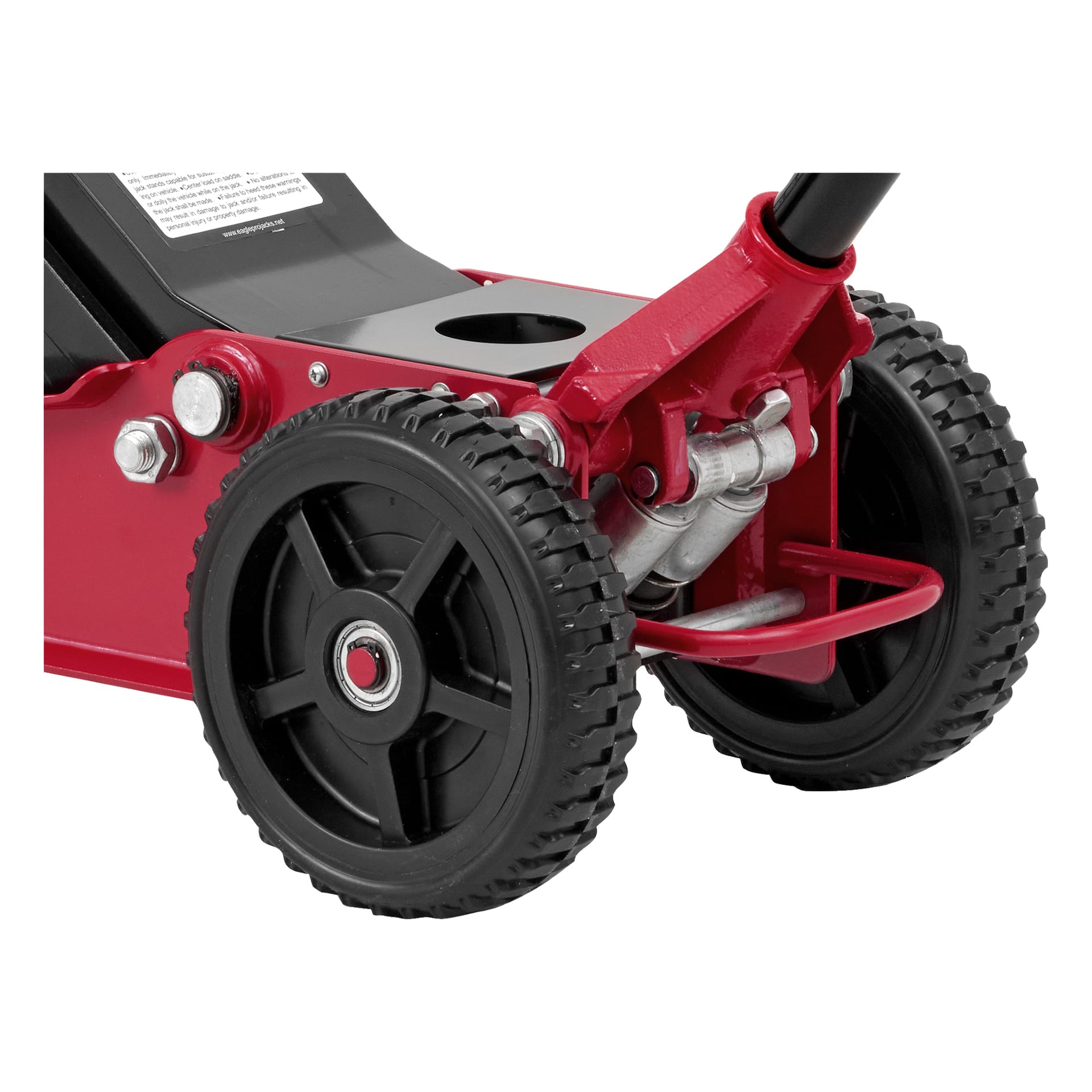 Detaljerad närbild av Meec Tools Highs lyftjack för SUV:ar, med fokus på dess robusta svarta hjul, solida metallram och den texturerade fästpunkten för handtaget.