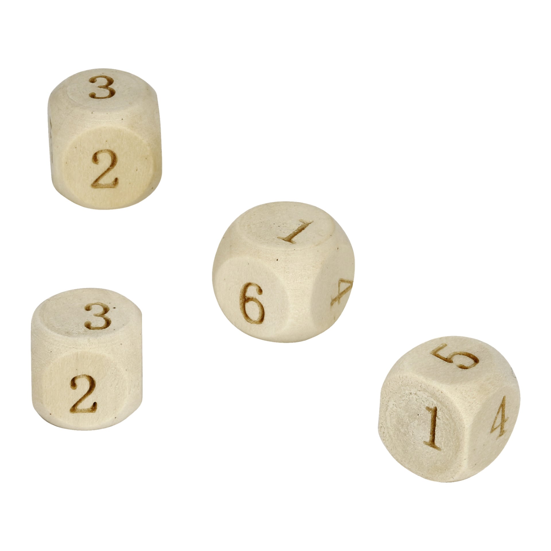 Fire treterninger fra Tower Game 54-pakken av Kayoba er utstilt, hver med 1–6 inngravert i brunt på forsiden og glatte, avrundede kanter.