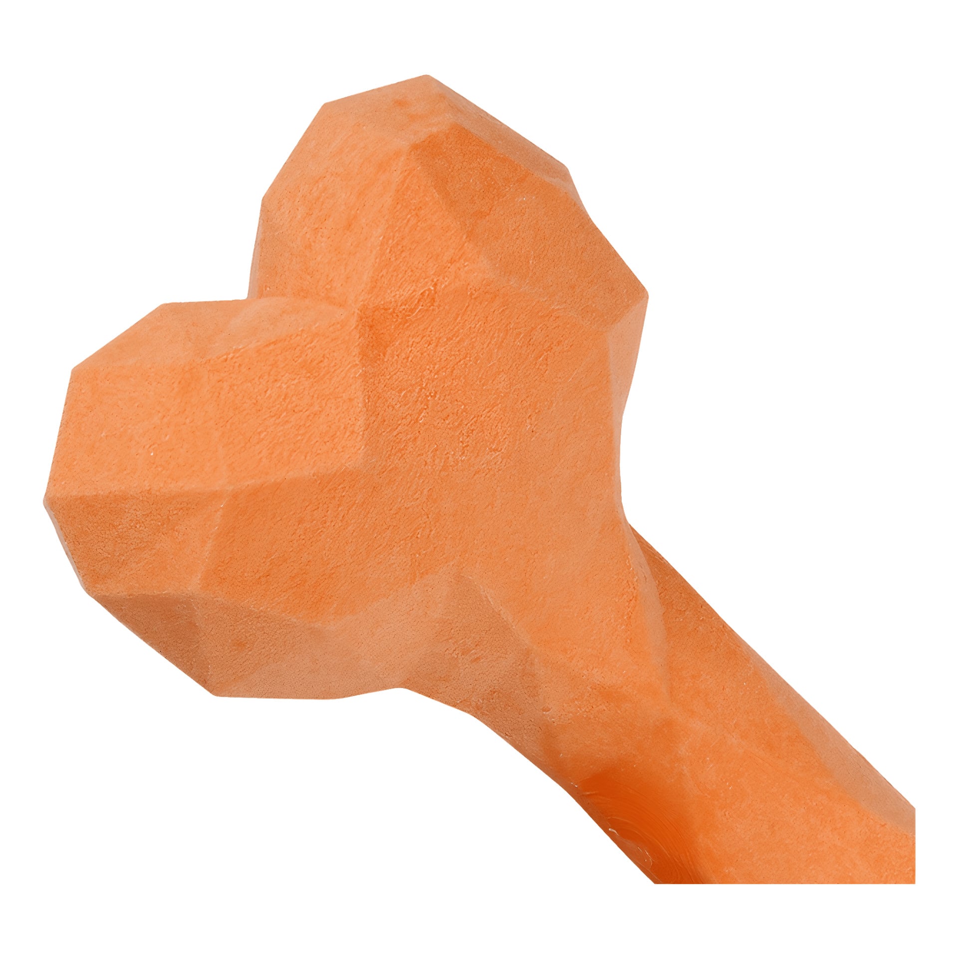 Närbild på Kayoba-hundens tuggleksak, som visar dess orangea fasetterade yta med hjärtformad ände och benformad motsatt ände, matt finish och kantiga geometriska accenter.