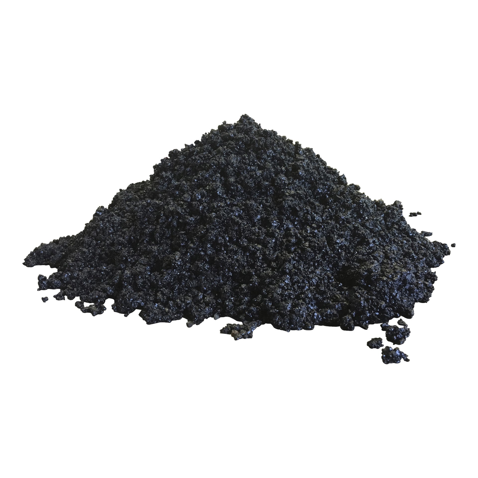 En hög med Hard Head Asphalt-reparationer, med en mörk, grov och smulig textur.