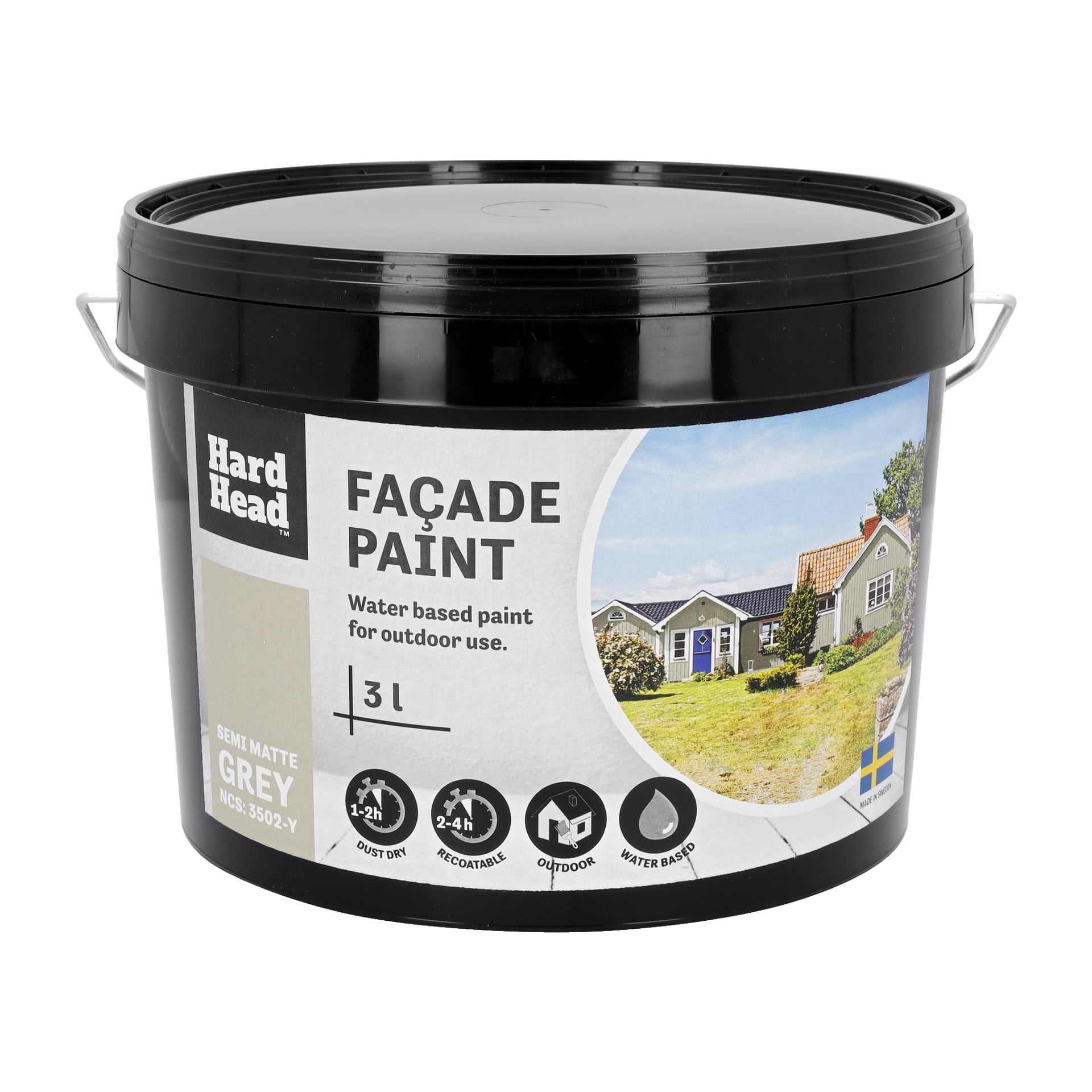 En 3L svart plasthink med Hard Head Façade-färg i semimatt grå, vattenbaserad och avsedd för utomhusanvändning. Etiketten visar husbilder och innehåller produktinformation som Fasadefärg, Utomhusbruk och Halvmatt.