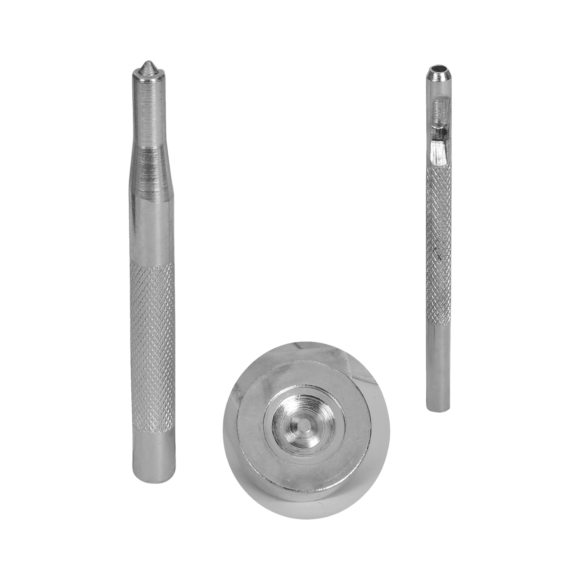 Tre silvermetallbitar från Hard Head Push Buttons med Fitting Tool 10 Pack visas: ett cylindriskt monteringsverktyg till vänster, en rund bas med en infälld mittpunkt längst ner och ett annat cylindriskt verktyg till höger med ett hål nära toppen.