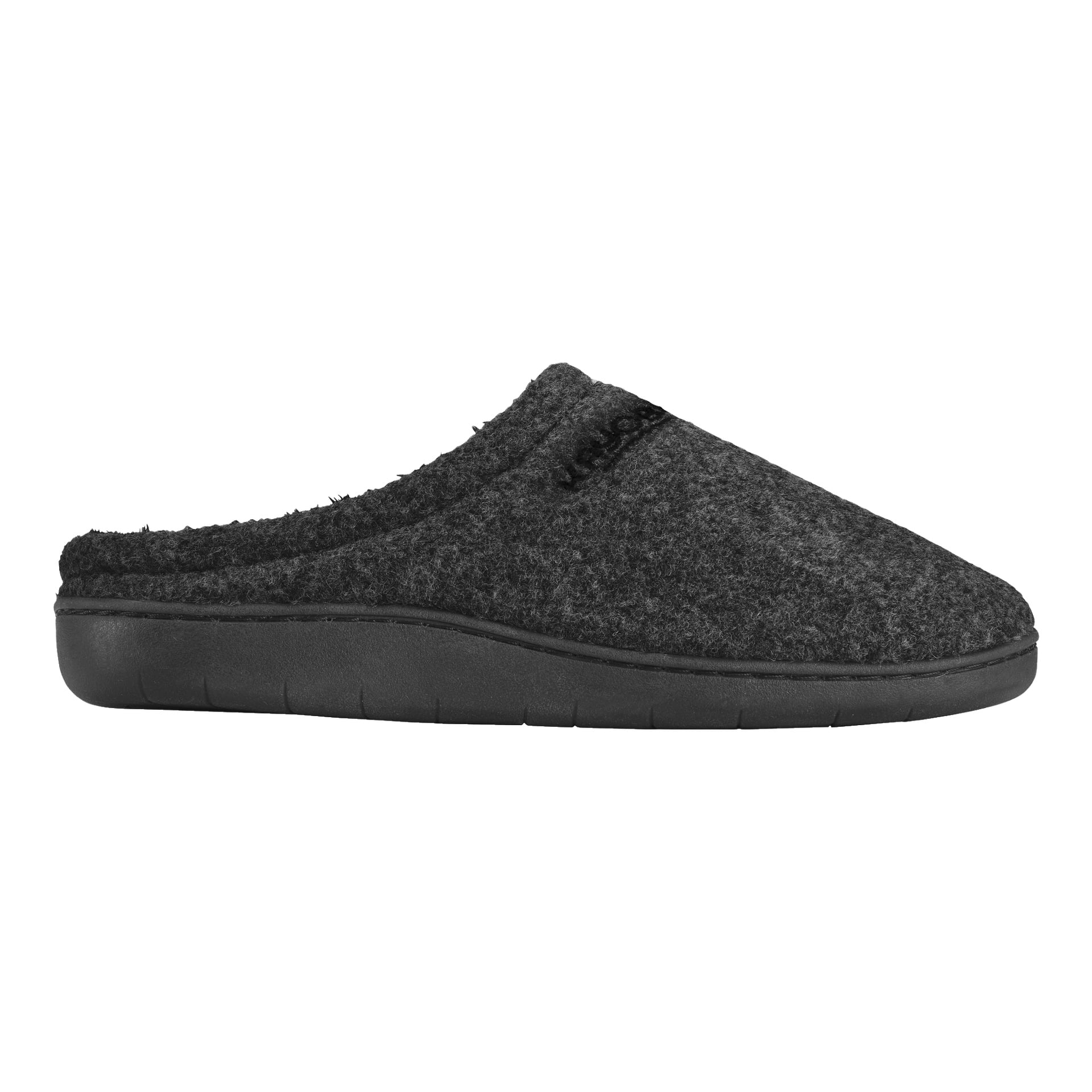 En mörkgrå Kayoba Outdoor Slipper visas i sidoprofil. Den enkla slip-on har en stängd tå, öppen klack och texturerat övertyg tillsammans med en svart sula.