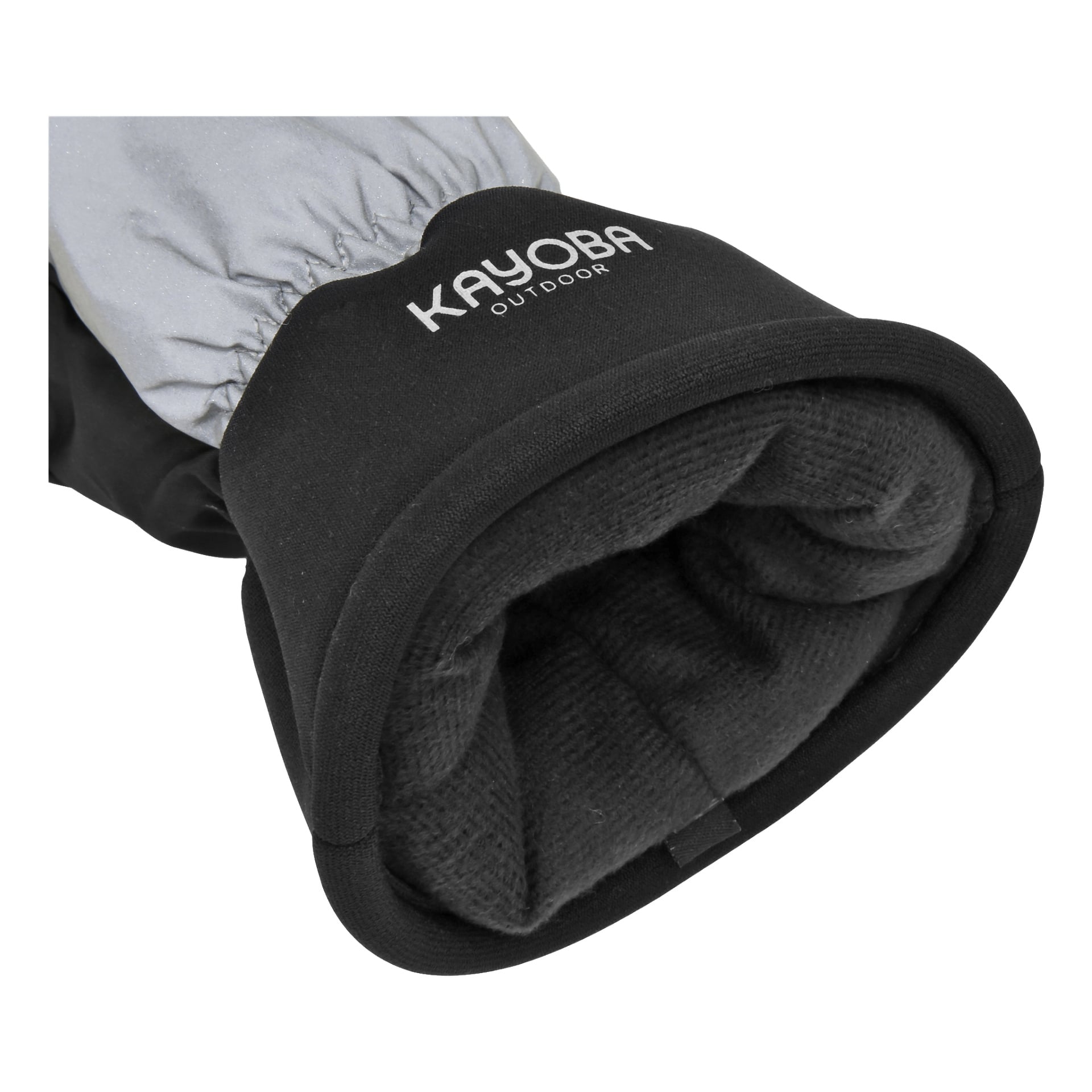 Eine detaillierte Nahaufnahme zeigt die Manschette und die Öffnung eines schwarz-grauen Fäustlings, mit Kayoba Outdoor, die in Weiß auf dem schwarzen Bereich nahe dem Ärmelband gedruckt sind.