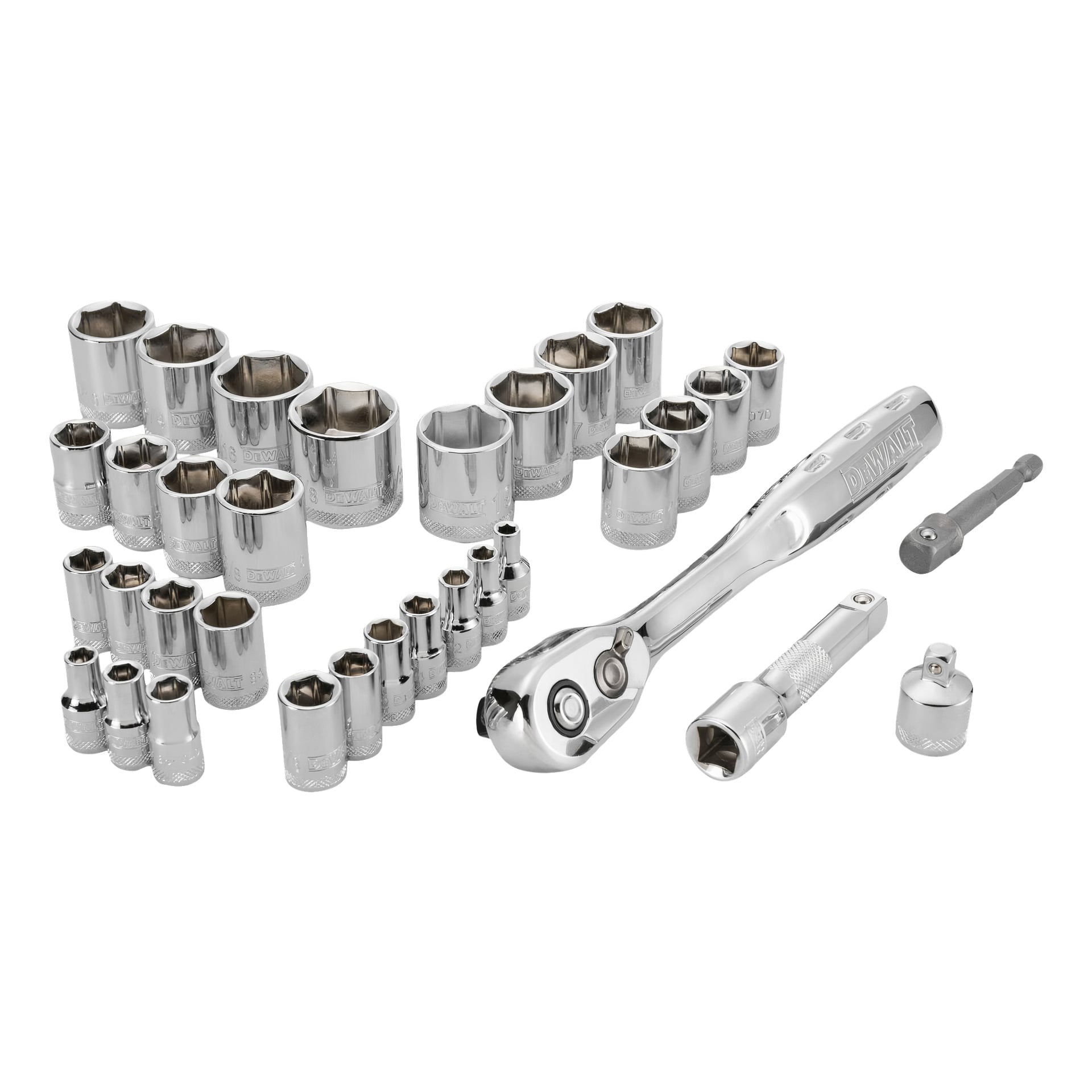 Ett 34-delat DeWalt-hylsnyckelset inklusive spärrnyckel, olika hylsstorlekar, en förlängningsstång och en adapter.