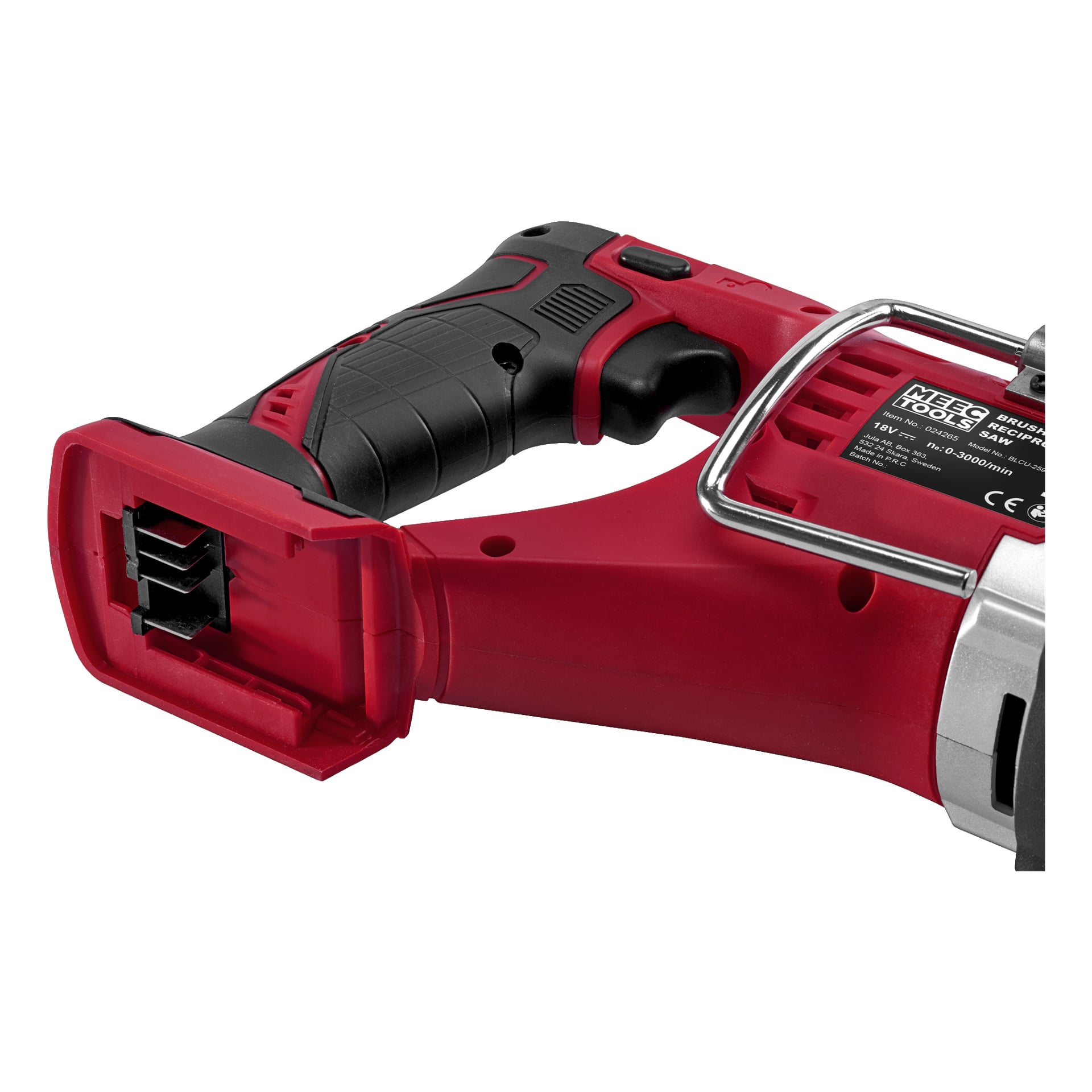 Szczegółowy widok bezszczotkowej piły tłokowej Meec Tools Multiseries RS-18V HOME 500 w kolorze czerwonym i czarnym, skupiający się na ergonomicznej rączki, spustzie, szczelinie na baterię oraz części metalowego uchwytu na ostrze.