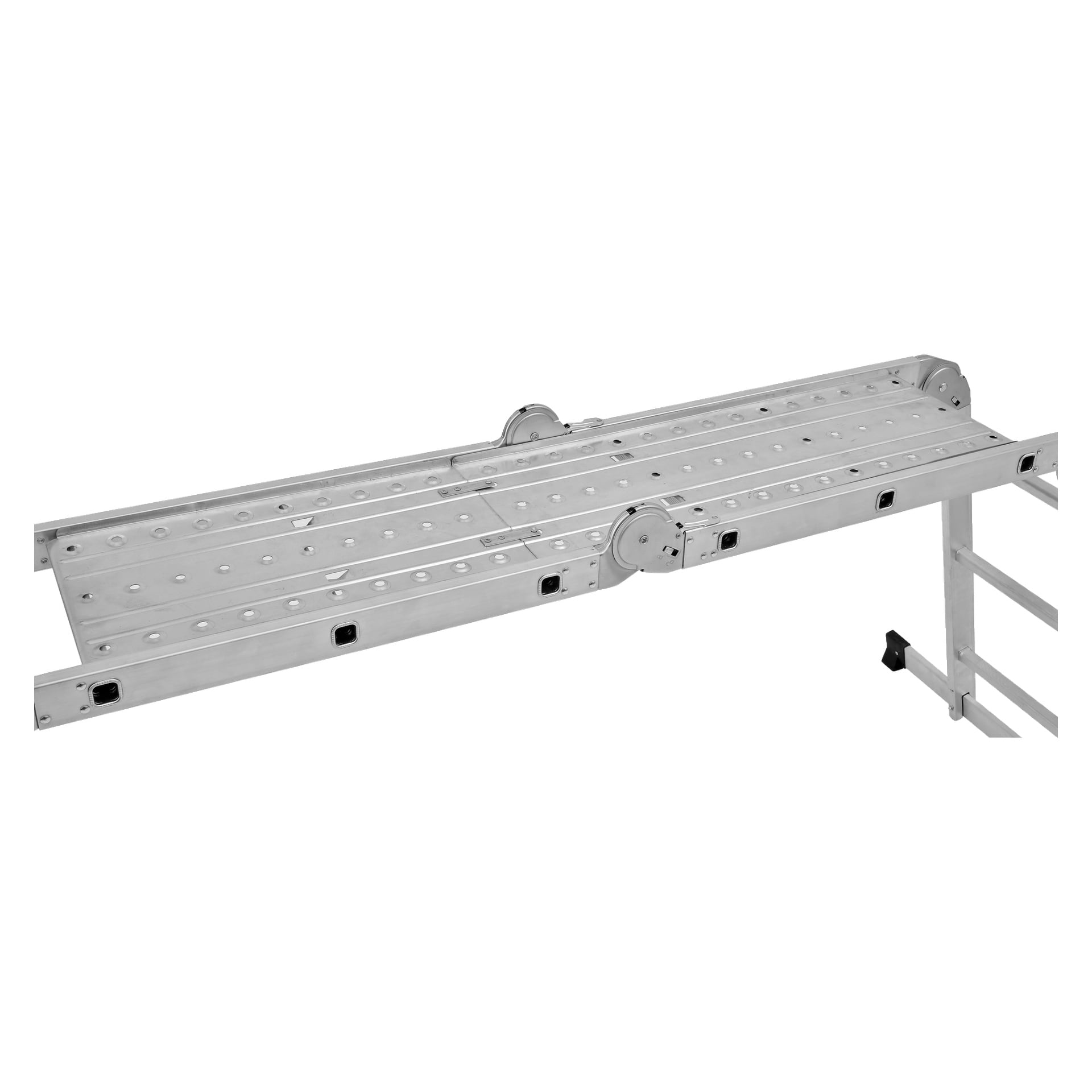 En detaljerad närbild av Hard Head Multi-ladder med plattform och 4x3 trappsteg, som visar dess metallram, cirkulära gångjärnsfogar, rektangulära öppningar, rader av jämnt fördelade hål och robusta metallben.