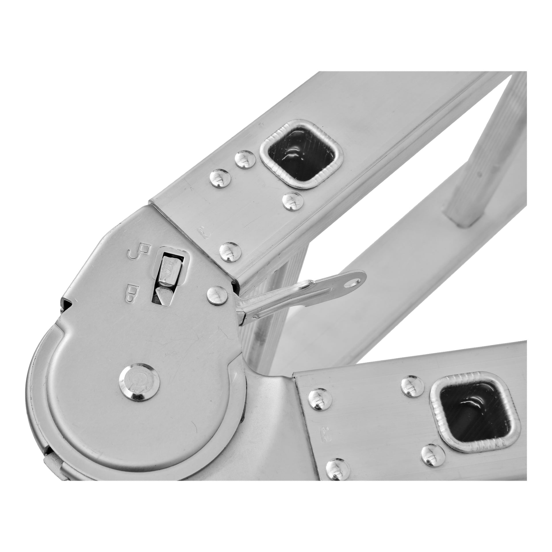Detaljerad vy av det metalliska gångjärnssystemet på Hard Head Multi-ladder med plattform och 4x3 trappsteg, som visar nitar, låsspak och rektangulära utskärningar i den matt-lackerade aluminiumramen.