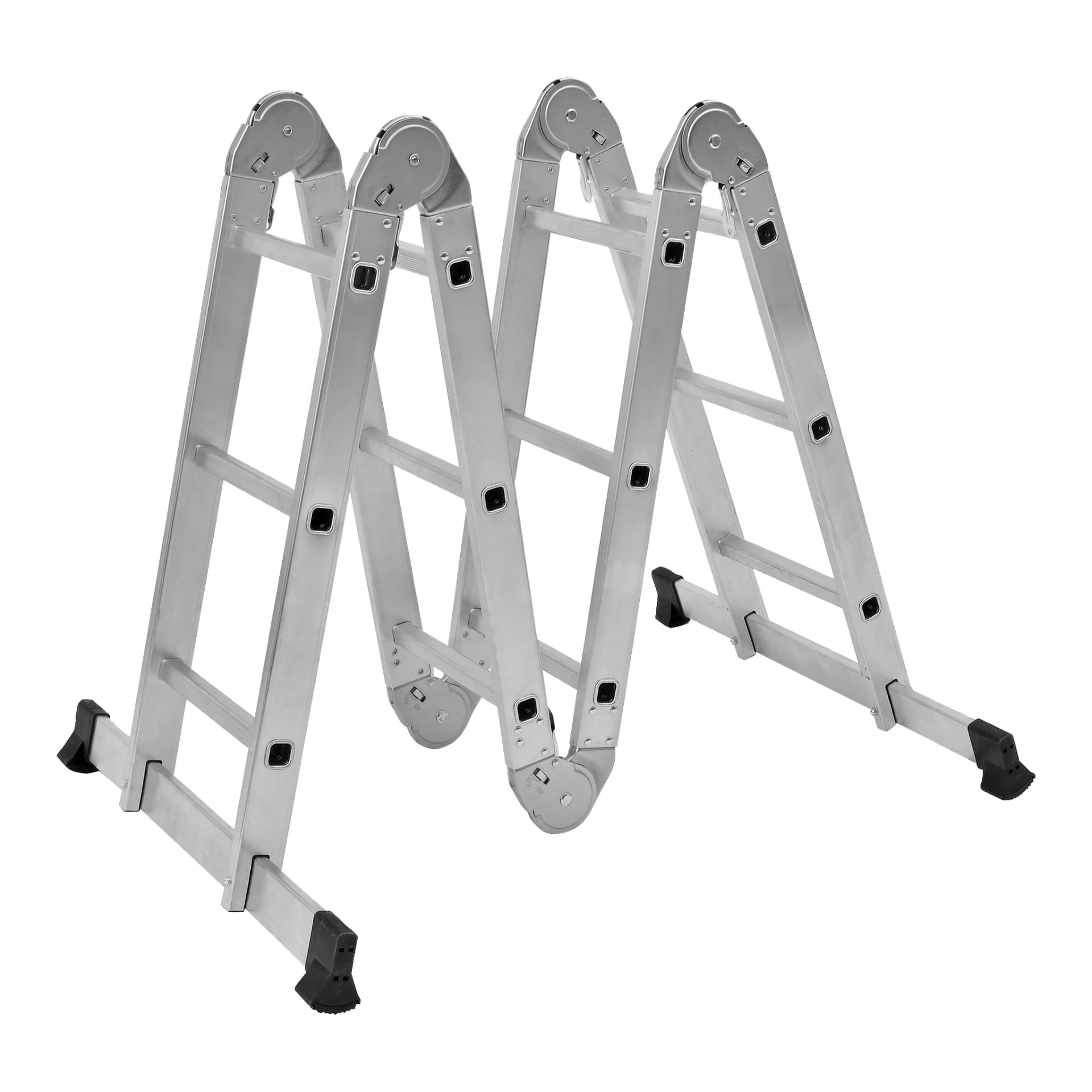 En Hard Head Multi-ladder med en 4x3-stegsplattform är uppställd i A-ram, med en silverfärgad aluminiumkropp och svarta stabiliserande fötter i vardera änden. Flera låsande gångjärn är synliga för att justera stegens konfiguration.