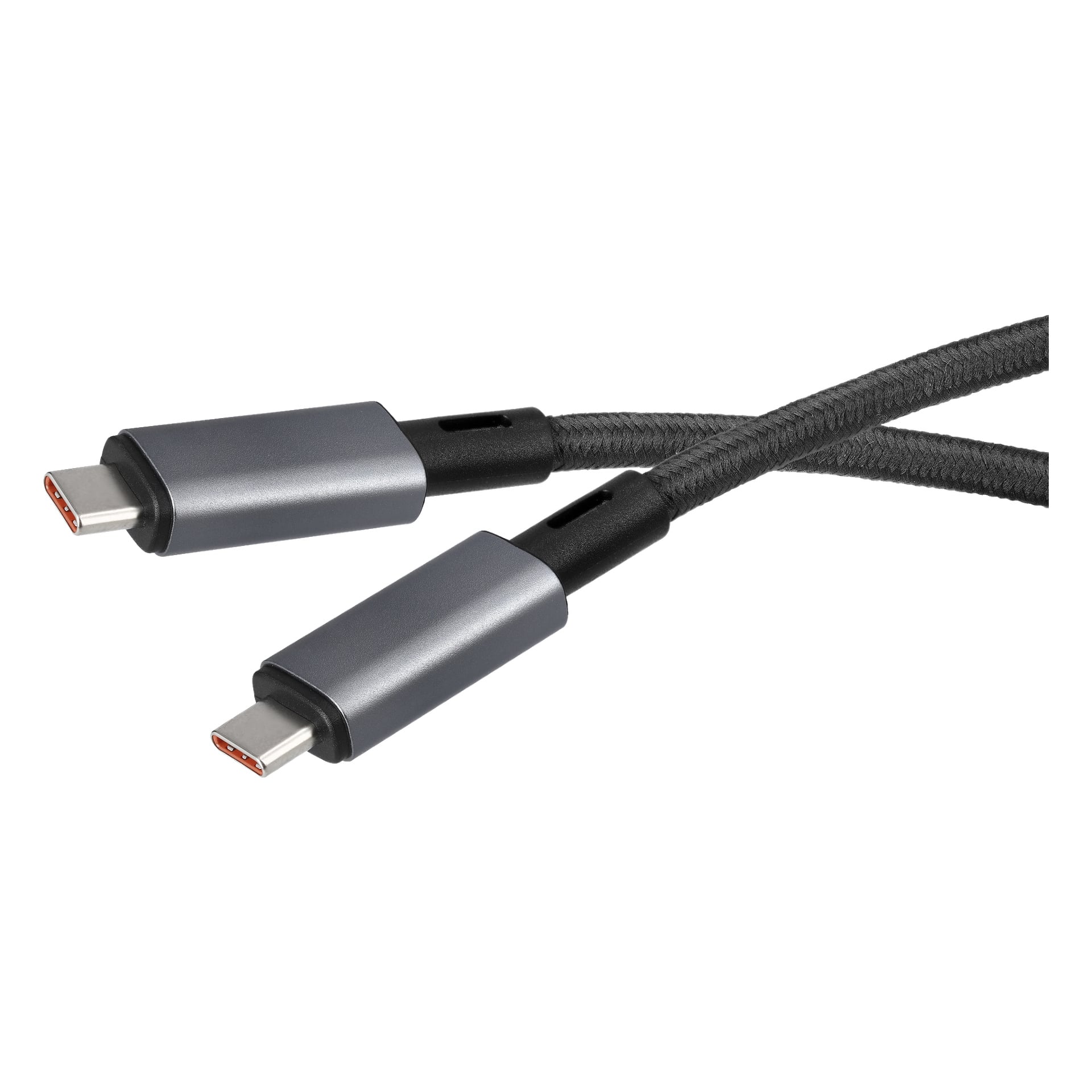 Kaksi Anslut Charger -kaapelia, USB-C/USB-C, joissa on punottu musta suoja ja metallinharmaat liittimet, on asetettu rinnakkain.