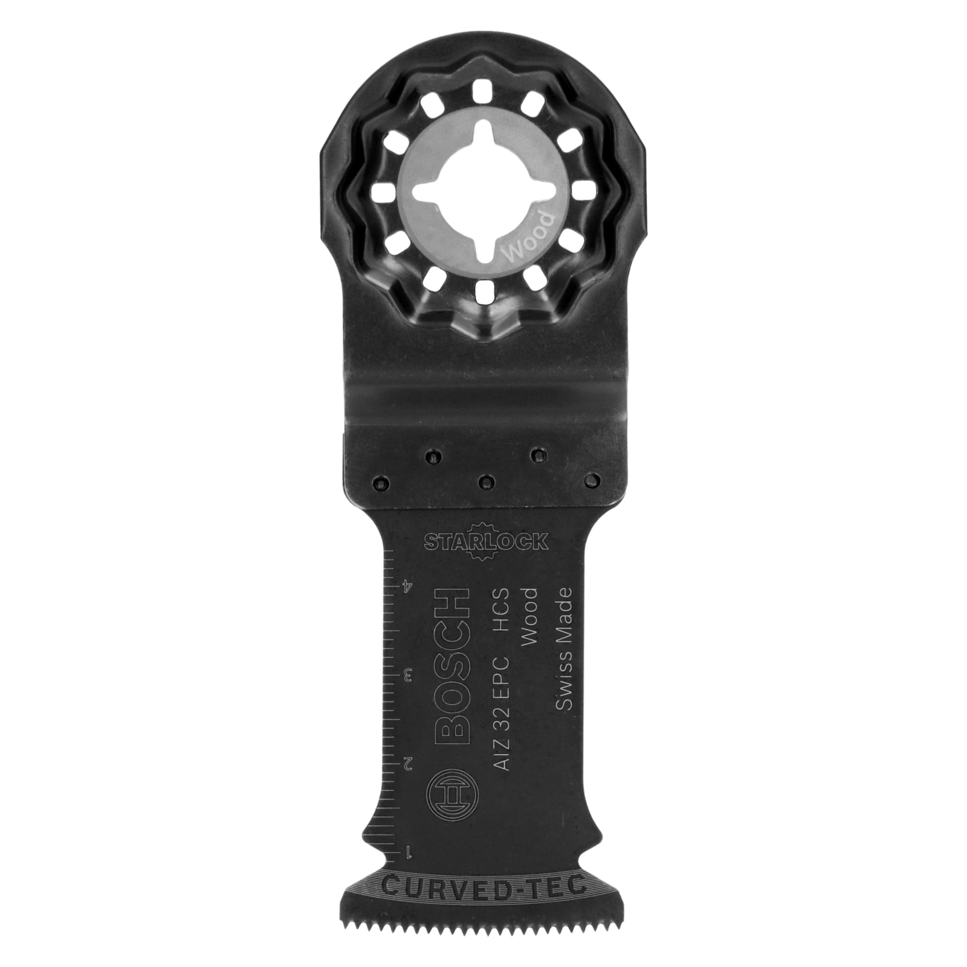 Ett svart Bosch Power 4 All Starlock AIZ 32 EPC dykskärblad för trä visas framifrån. Denna metallaccessoar, designad för användning med Multi-tool AdvancedMulti 18 V, har en mätvåg längs ena sidan och en kurvad kant optimerad för skäruppgifter.