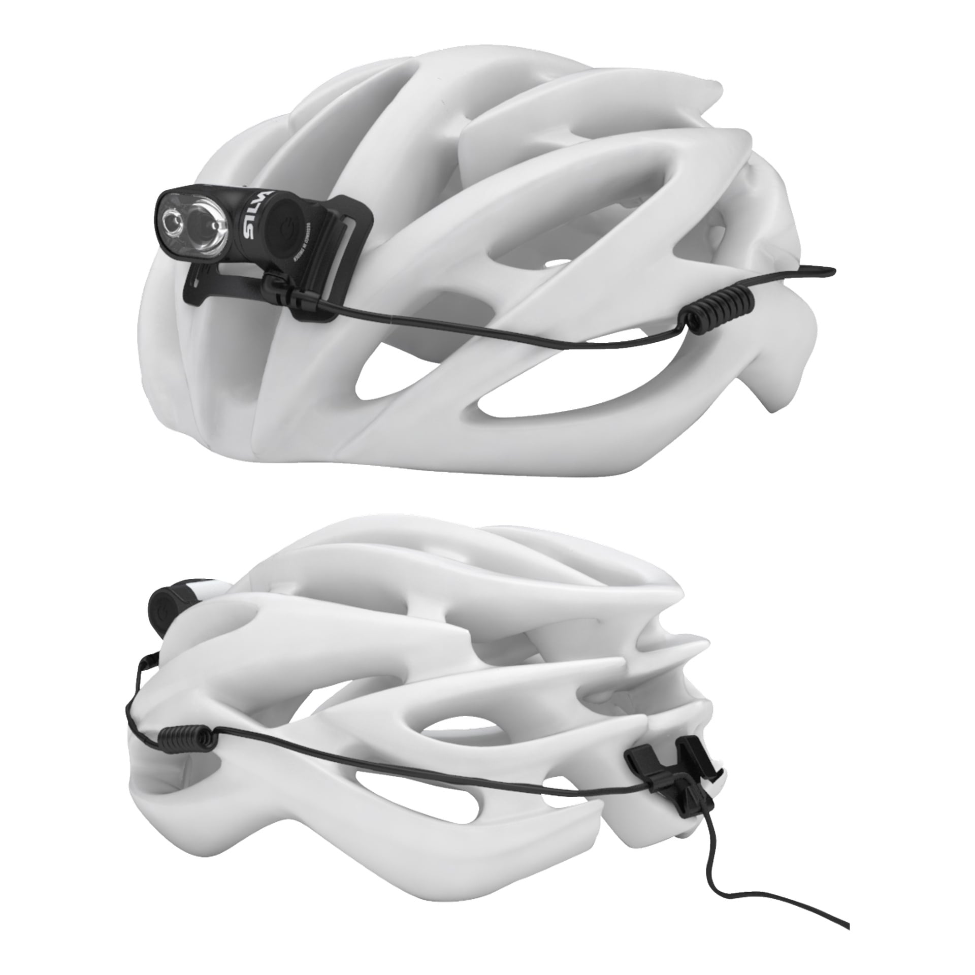 Die Silva Rechargeable Headlampch Cross Trail 6H ist auf einem belüfteten weißen Fahrradhelm montiert. Ein gewickeltes Kabel verläuft von der Frontleuchte zu einem hinteren Clip und hält das Kabel organisiert.