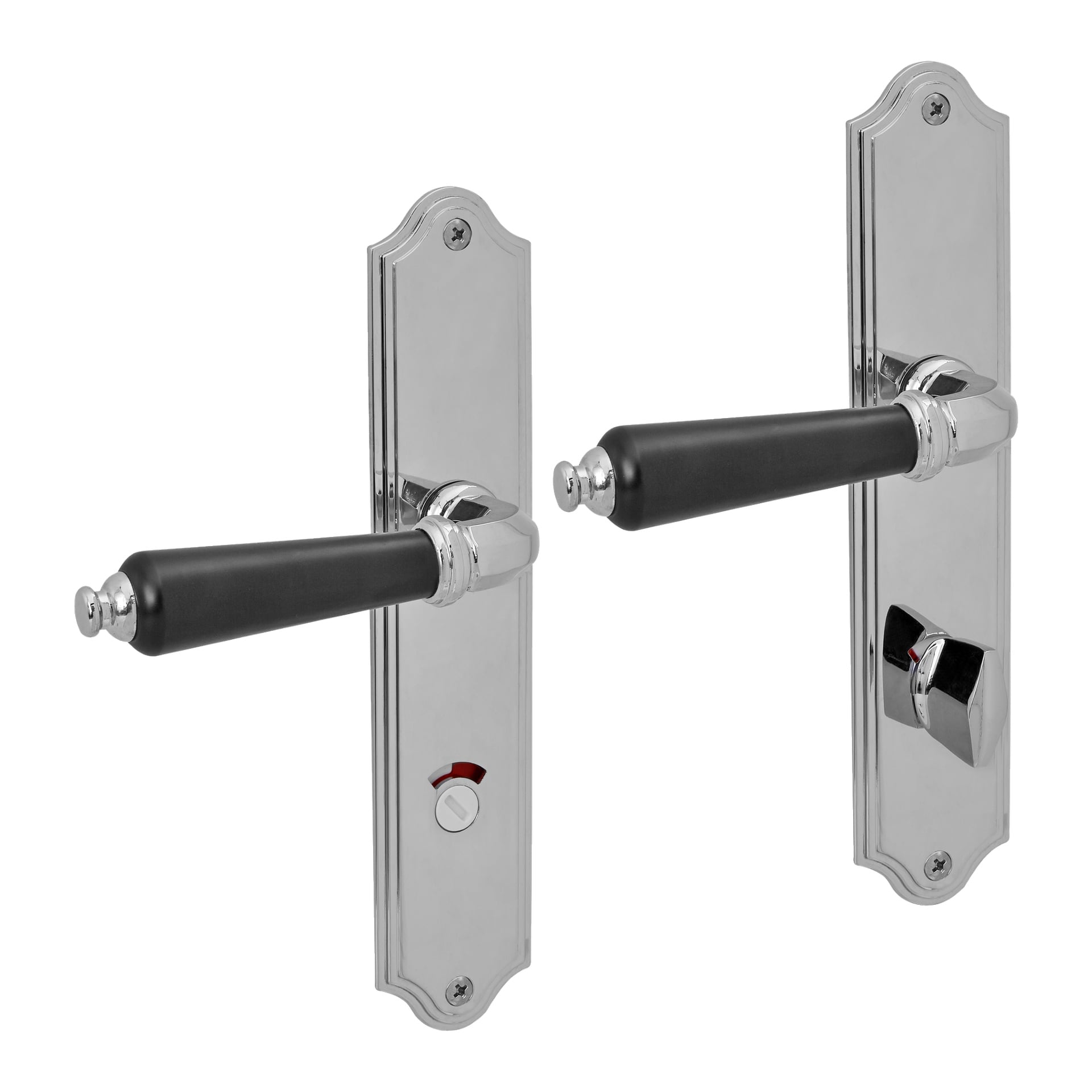 Ein Paar Hard Head "Innentürgriff mit WC-Knauf C Chrome"-Sets werden gezeigt, jeweils mit einem Chrom-Griff mit schwarzem Hebel und einer kunstvollen Rückplatte. Ein Set verfügt über ein Privatsphärenschloss, eine sichtbare rote Blinker und einen Drehknopf, während das andere mit einem serienmäßigen Knopfmechanismus ausgestattet ist.