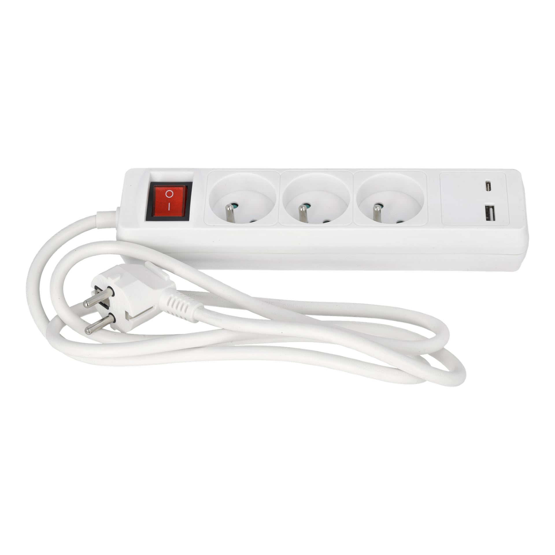 Biała listwa z trzema europejskimi gniazdami, dwoma portami USB, czerwonym włącznikiem zasilania i podłączonym białym kablem kończącym się europejską wtyczką.