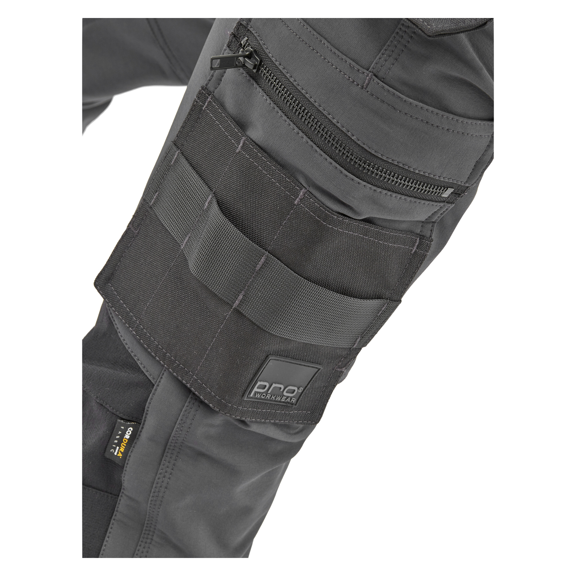 Närbild på grå Stella-arbetsbyxor för kvinnor från Bluewear Pro Workwear, som visar en svart verktygsficka med dragkedja och pennfack, en etikett där det står PRO WORKWEAR och en gul etikett med CORDURA nära sömmen.