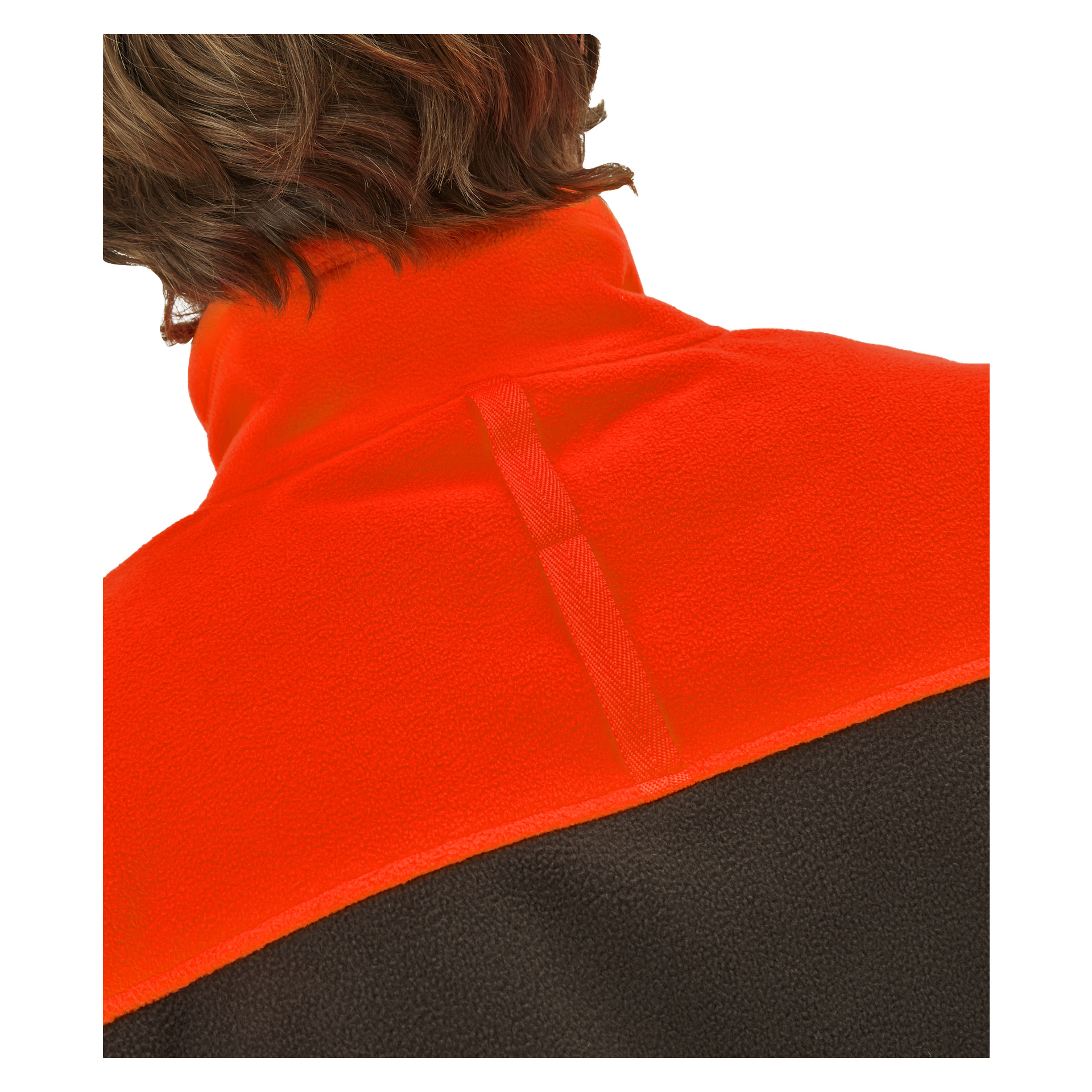 Närbild på en person sedd bakifrån, klädd i Kayoba Outdoor herrarnas vind- och vattentäta Grimsö-fleecejacka med en livfull orange övre del och en djupbrun nedre del. Individen har kort brunt hår.