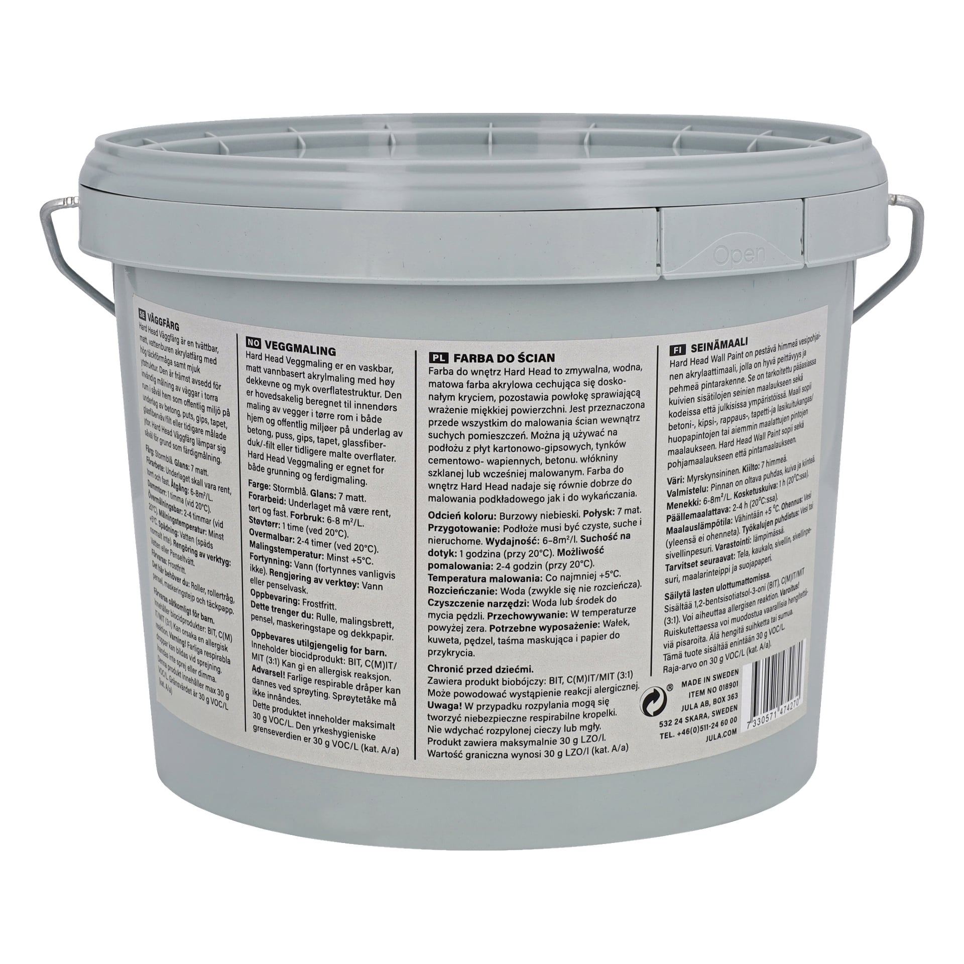 En grå plasthink för Hard Head väggfärg med handtag och förseglat lock, som visar en etikett med produktinformation inklusive orden Hard Head Wall Paint.