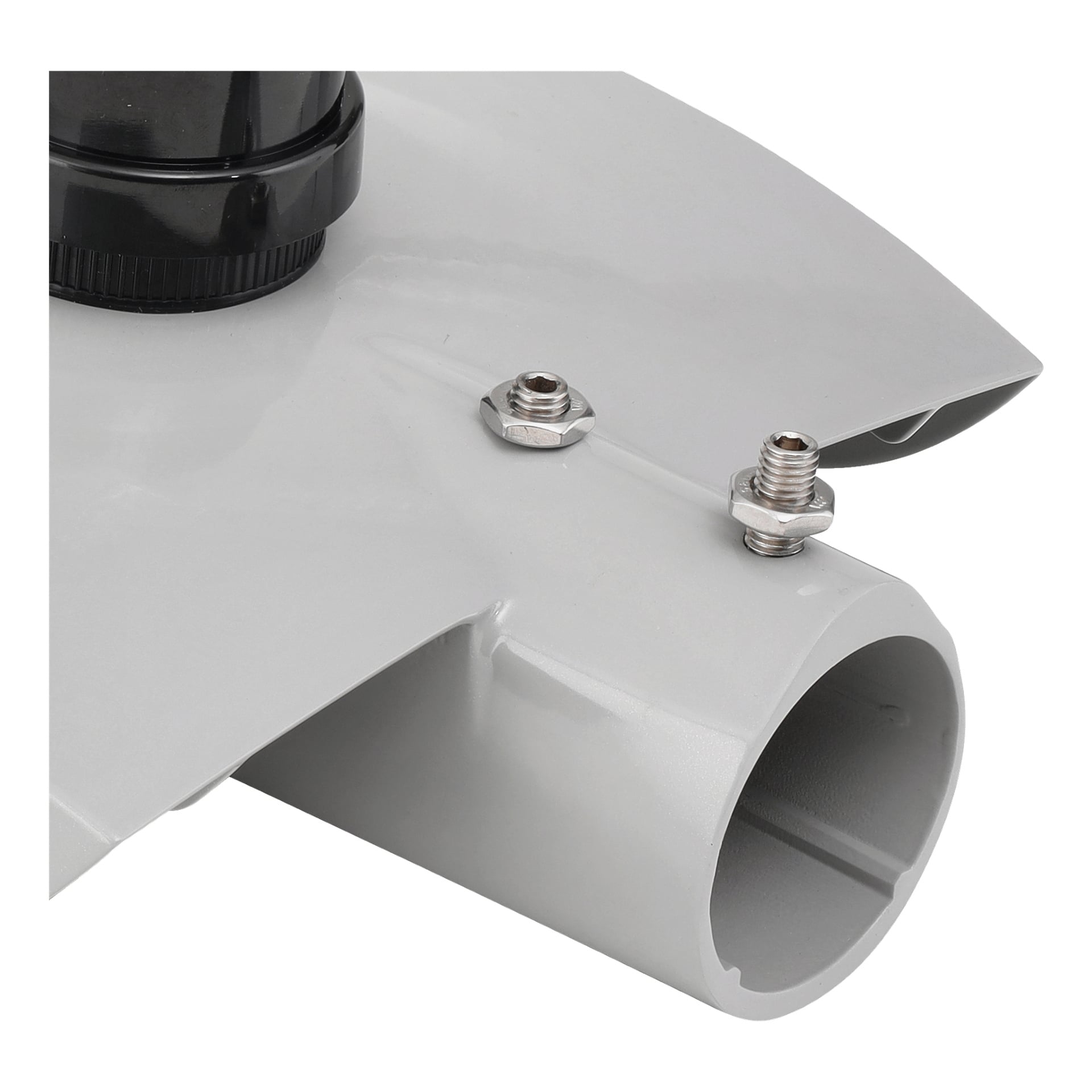 Detaljerad vy av Anslut Streets LED-belysningsarmatur, som betonar dess grå hölje med en rund öppning och två metallbultar placerade ovanpå, monterade på en bred, böjd plastsektion.