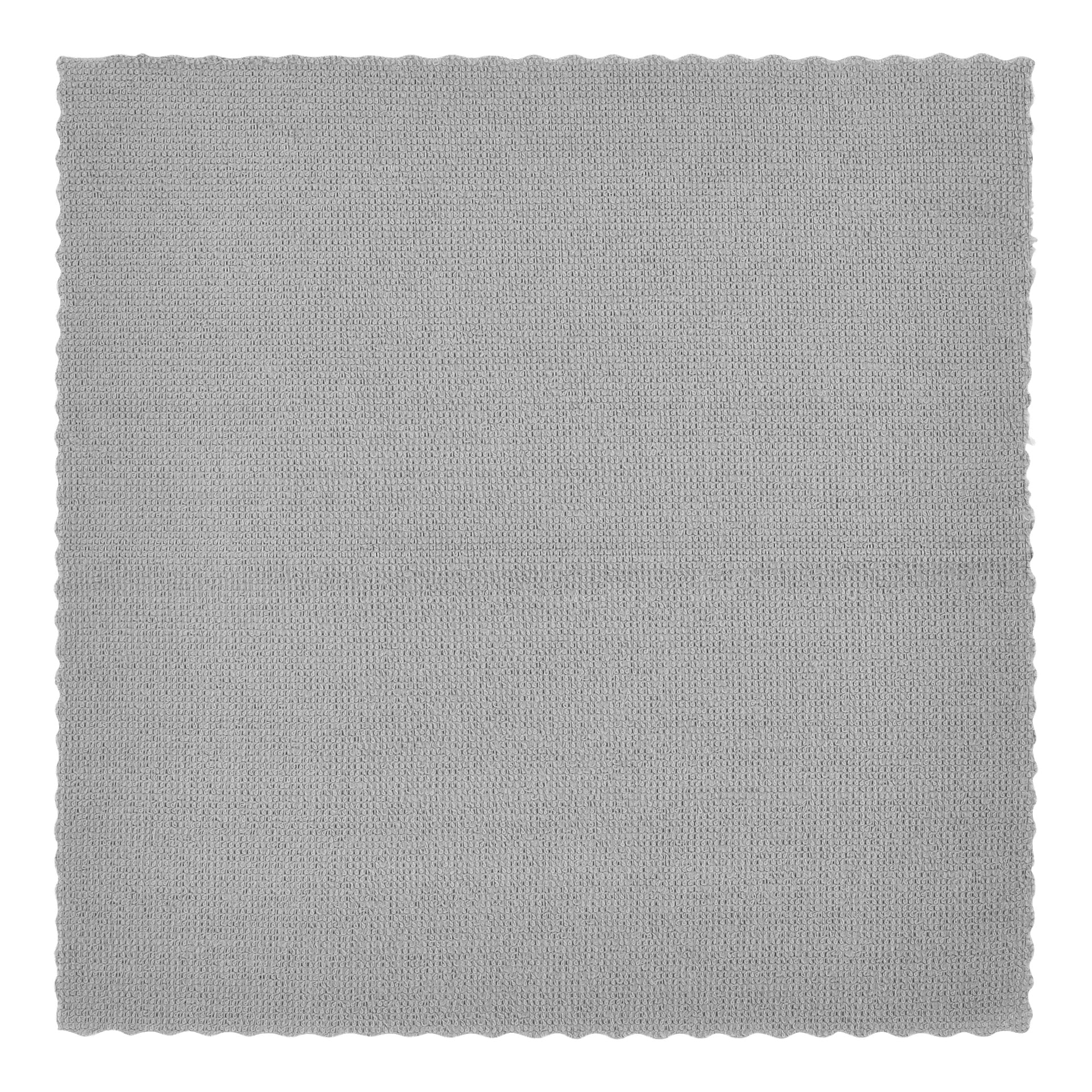 Hamron Microfibre cloths 50-pack: Ett ljusgrått, fyrkantigt mikrofibertyg med vågiga kanter, en texturerad och jämnt vävd yta samt en framträdande horisontell linje som löper genom mitten.