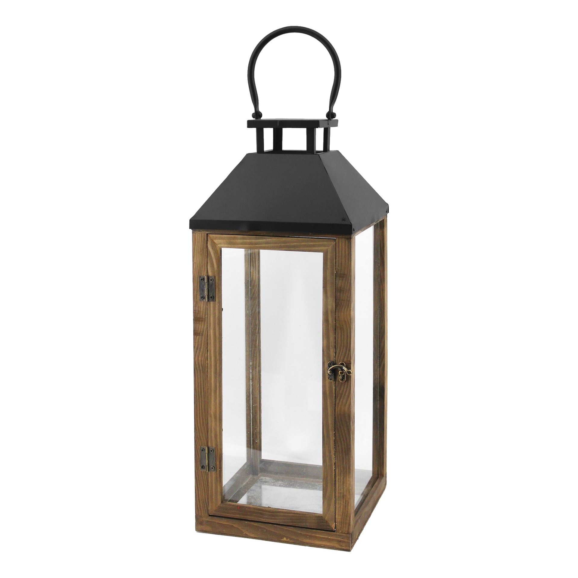 EKVIP Lantern har en rektangulär träram, klara glassidor, en svart metalltopp med böjt handtag och en ytterdörr som är säkrad med en liten spärr för öppning och stängning.