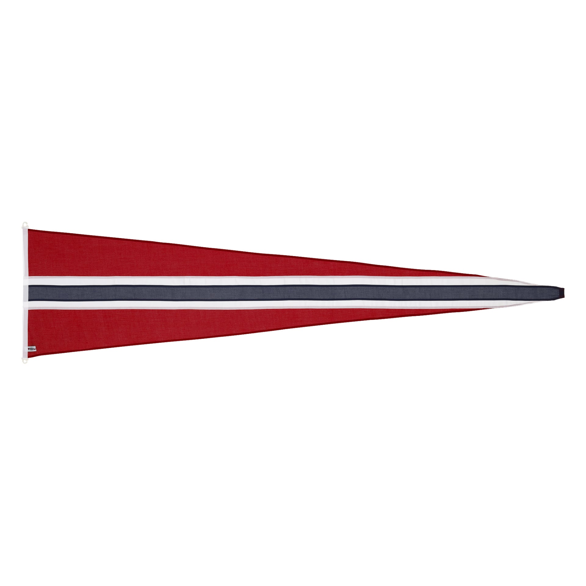 En röd, triangulär flagga med en horisontell blå rand omgiven av vitt som löper genom mitten från vänster till höger.