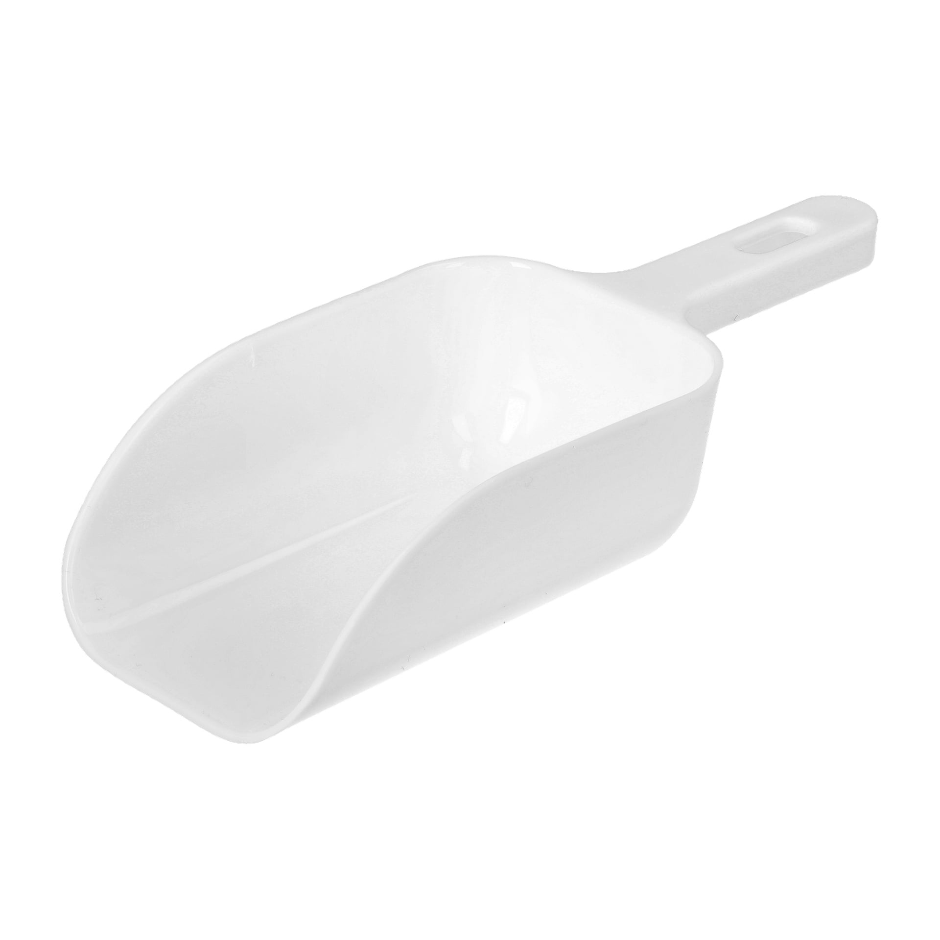En vit plastskopa byggd för Bright Ice Maker har ett platt handtag med ett rektangulärt hål i spetsen för enkel upphängning eller förvaring. Dess kanter är mjukt böjda.