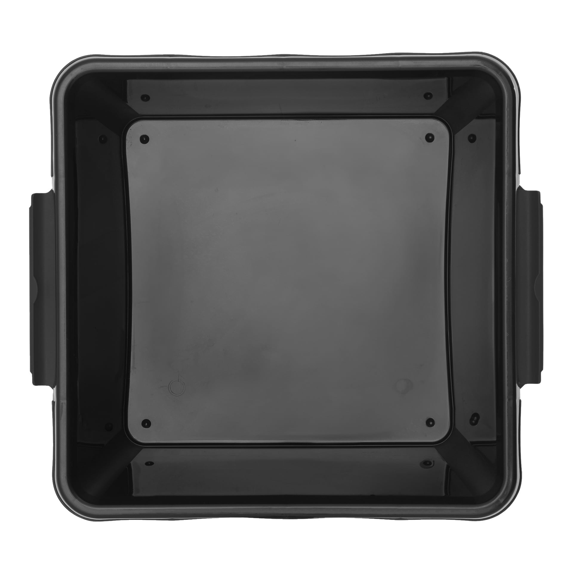 En top-down-vy av en tom Hard Head Storage-låda med lock, som visar dess svarta, fyrkantiga plastkonstruktion med rundade hörn och två sidohandtag. Fyra skruvar kan ses vid bashörnen inuti.