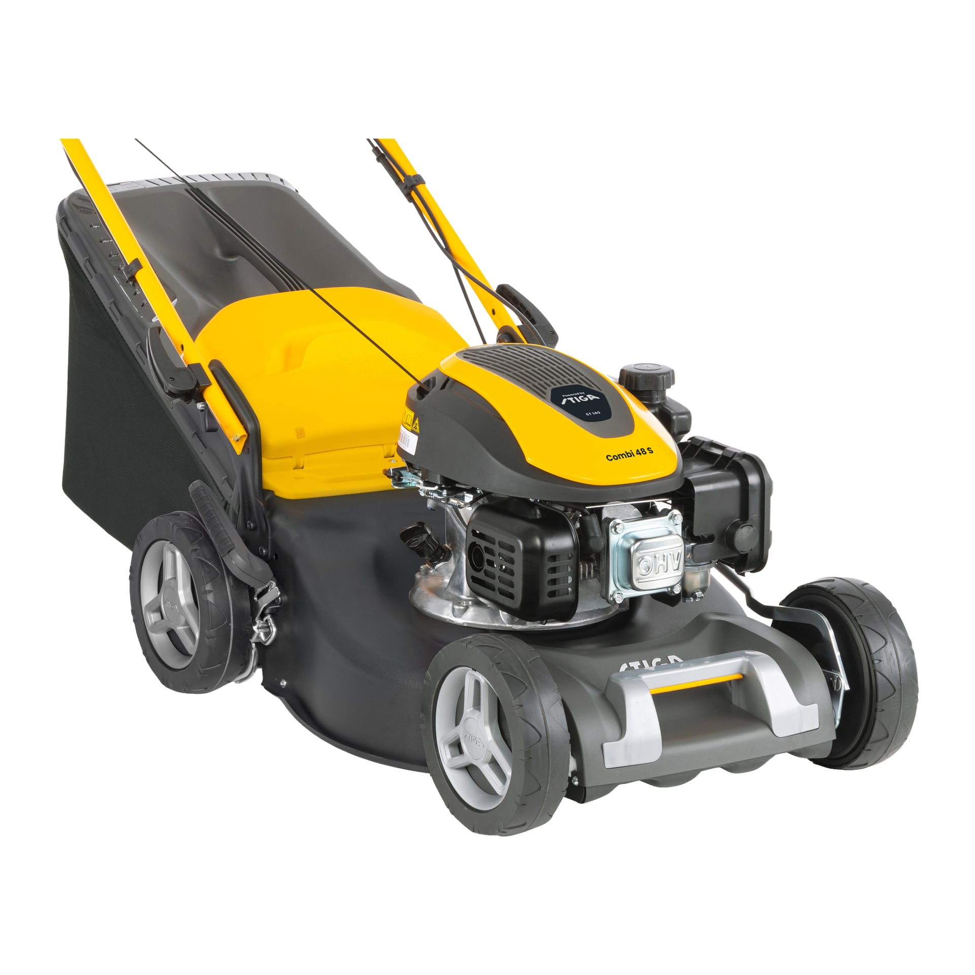 Stiga bensin gressklipper Combi 48S har et gult og svart fargeskjema, er utstyrt med fire store felger, en fremtredende motor på toppen, et langt ergonomisk håndtak for brukervennlighet, og inkluderer en bakre gressoppsamlingspose.