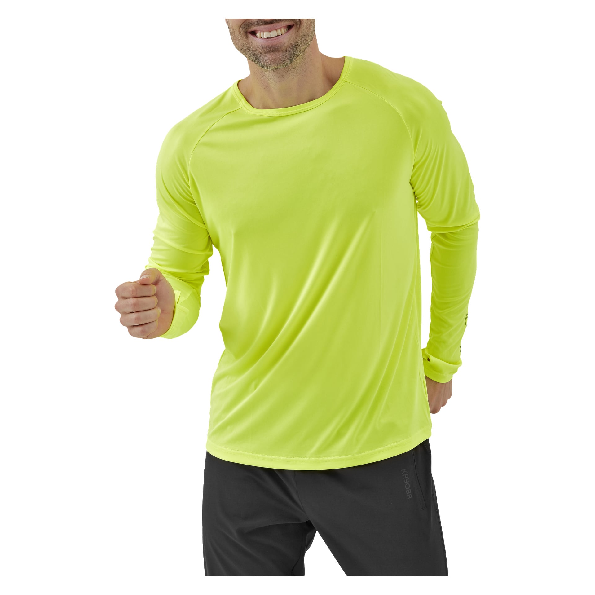 En leende person, avbildad från axlar till lår, fångas mitt i joggingen iklädd en neongul Kayoba Men's funktionell Atlanta-topp och svarta byxor.