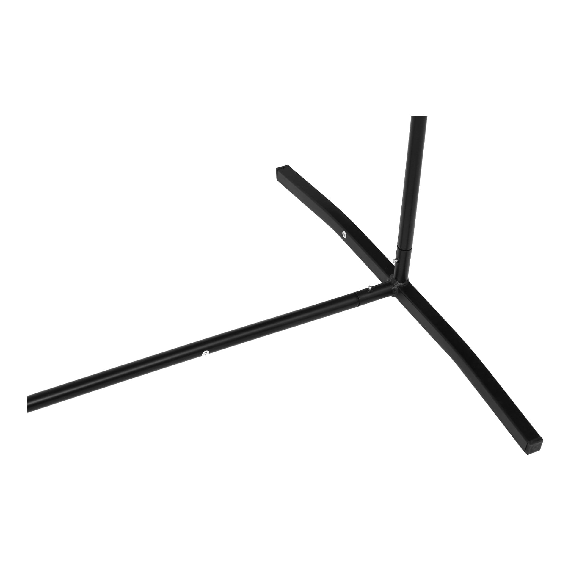 En närbild av Kayoba Adjustable sportnätets svarta metallbas, med två raka ben och ett böjt ben sammankopplat i mitten.