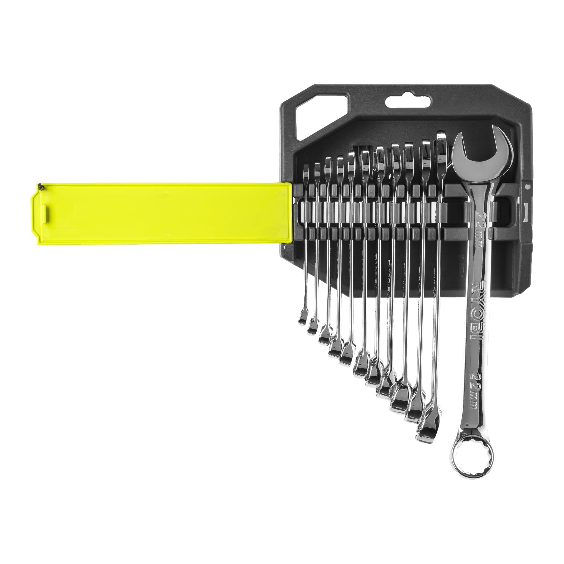 Tolv Ryobi-kombinationsskiftnycklar är prydligt arrangerade i en svart plasthållare med gult handtag på vänster sida för enkel bäring eller upphängning. Märkt som Combination Spanner Set RHWR12PC.