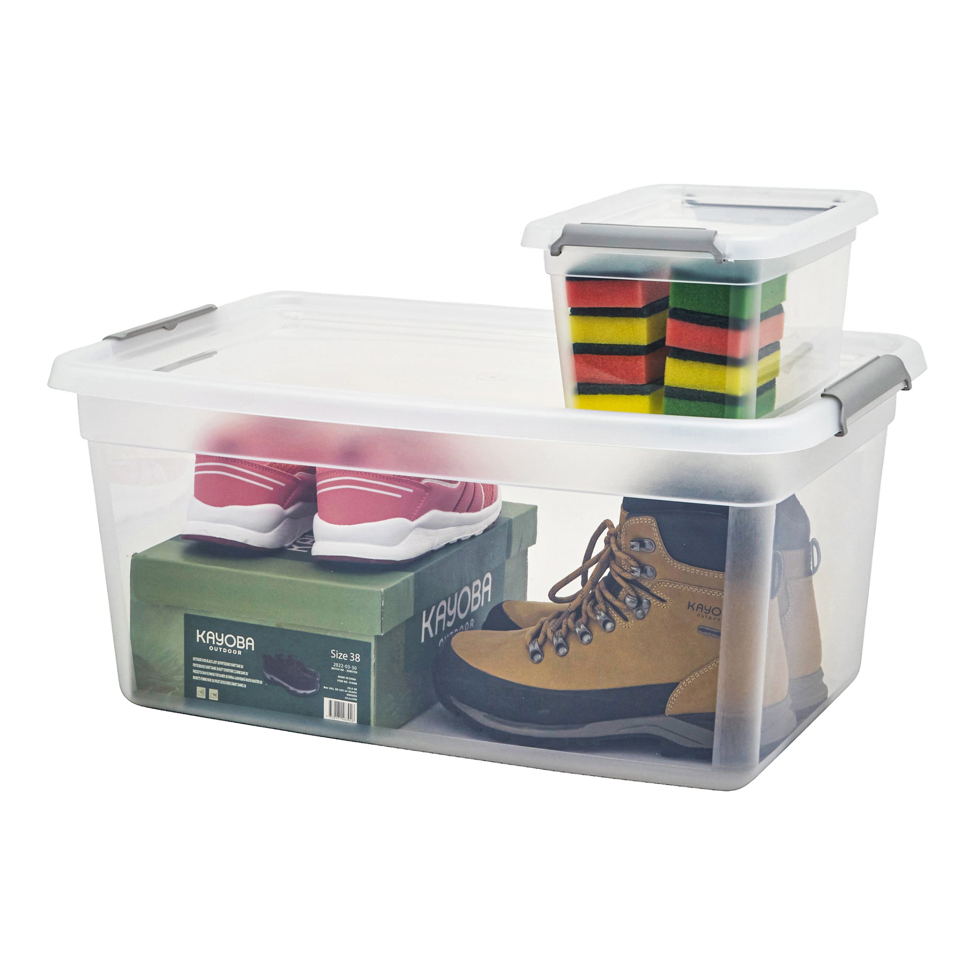 En Hard Head Storage-låda med lock organiserar en skokartong med rosa sneakers, en brun stövel och en annan liten låda fylld med prydligt staplade flerfärgade svampar.