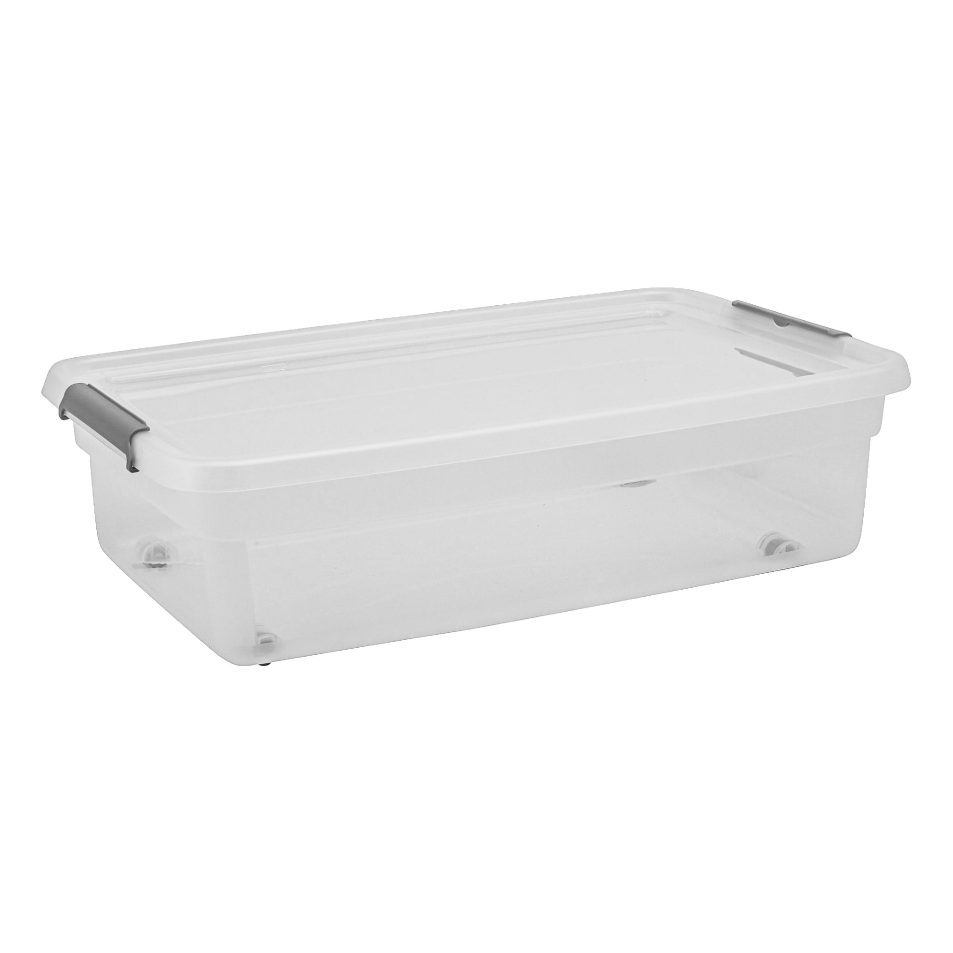 Hard Head Under-bed förvaringslåda är en transparent, rektangulär plastbehållare med ett platt lock, som hålls på plats av två grå sidospärrar. Lådan är tom.