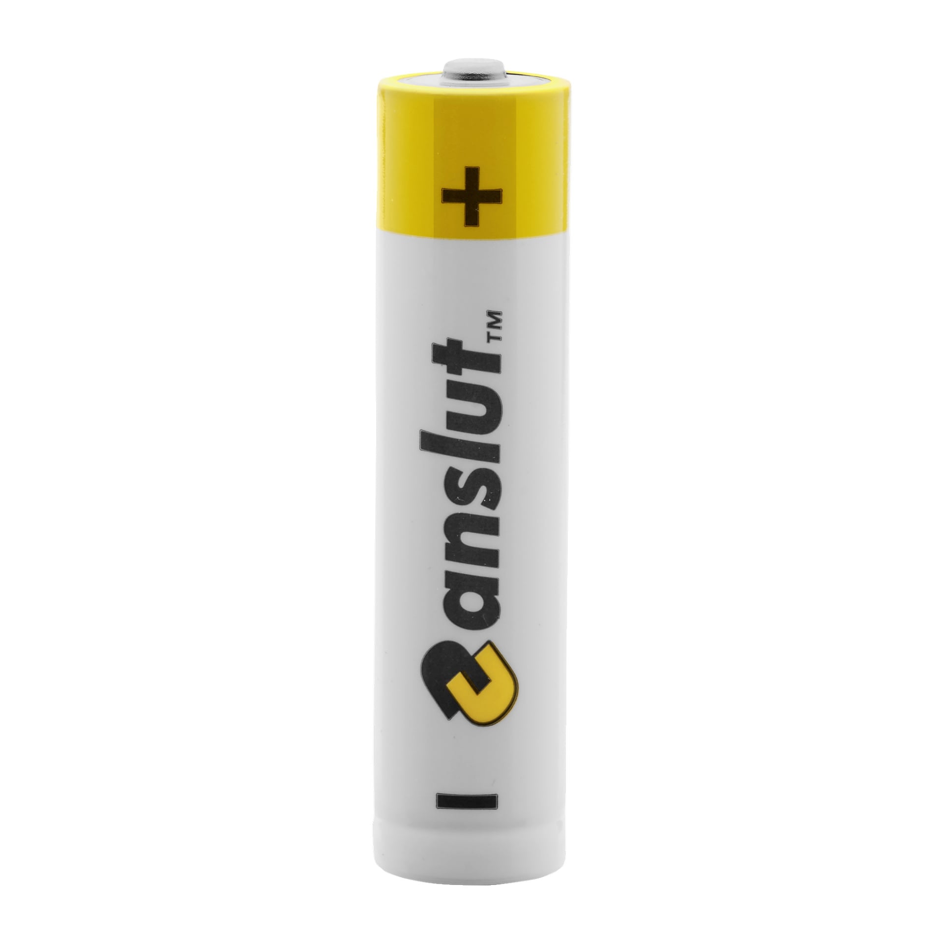 Ett enda vitt och gult AAA-batteri från Anslut 4-paketet står upprätt, med "Anslut" tryckt vertikalt på sidan och ett svart plustecken på den gula toppen nära pluspolen.