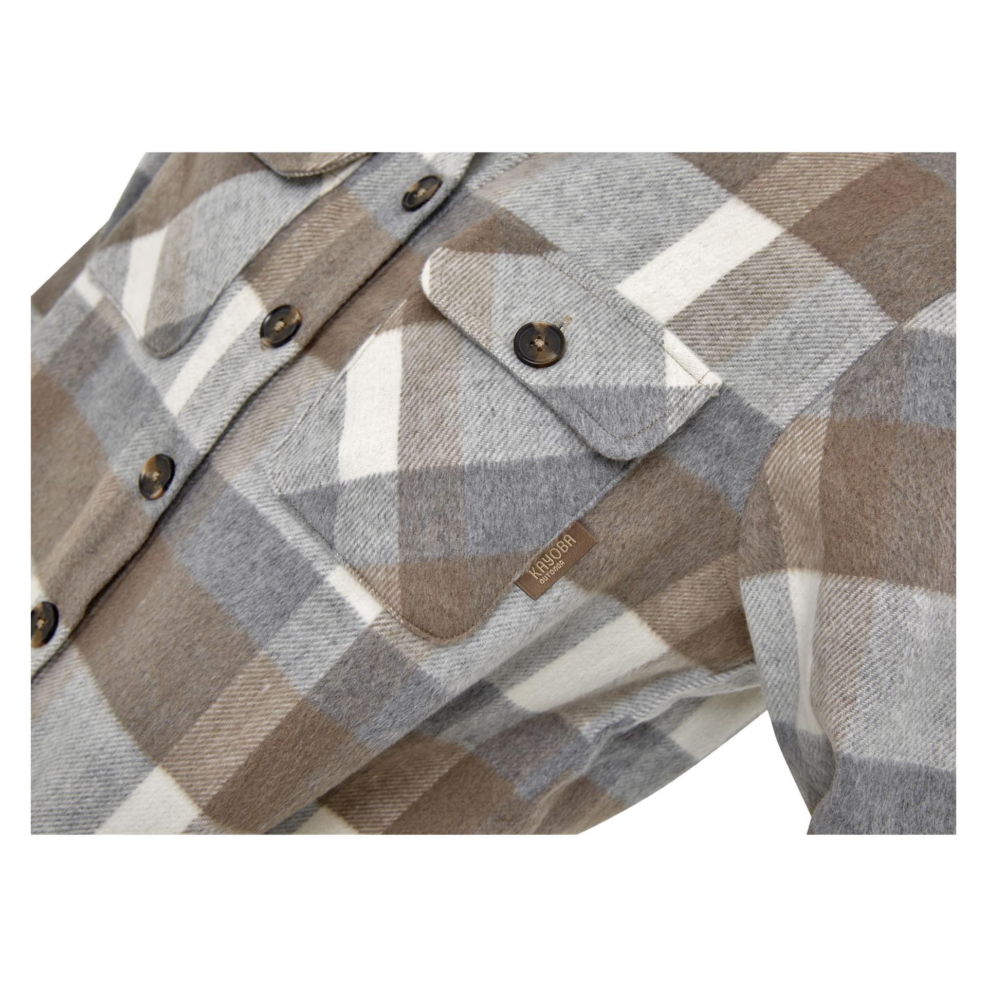 Detaljert visning av Kayoba Outdoor Women's Idhult-overskjorte, et rutete flanellplagg i grå, hvit og brun nyanser, designet med to brystlommer med knapper og mørke knapper.