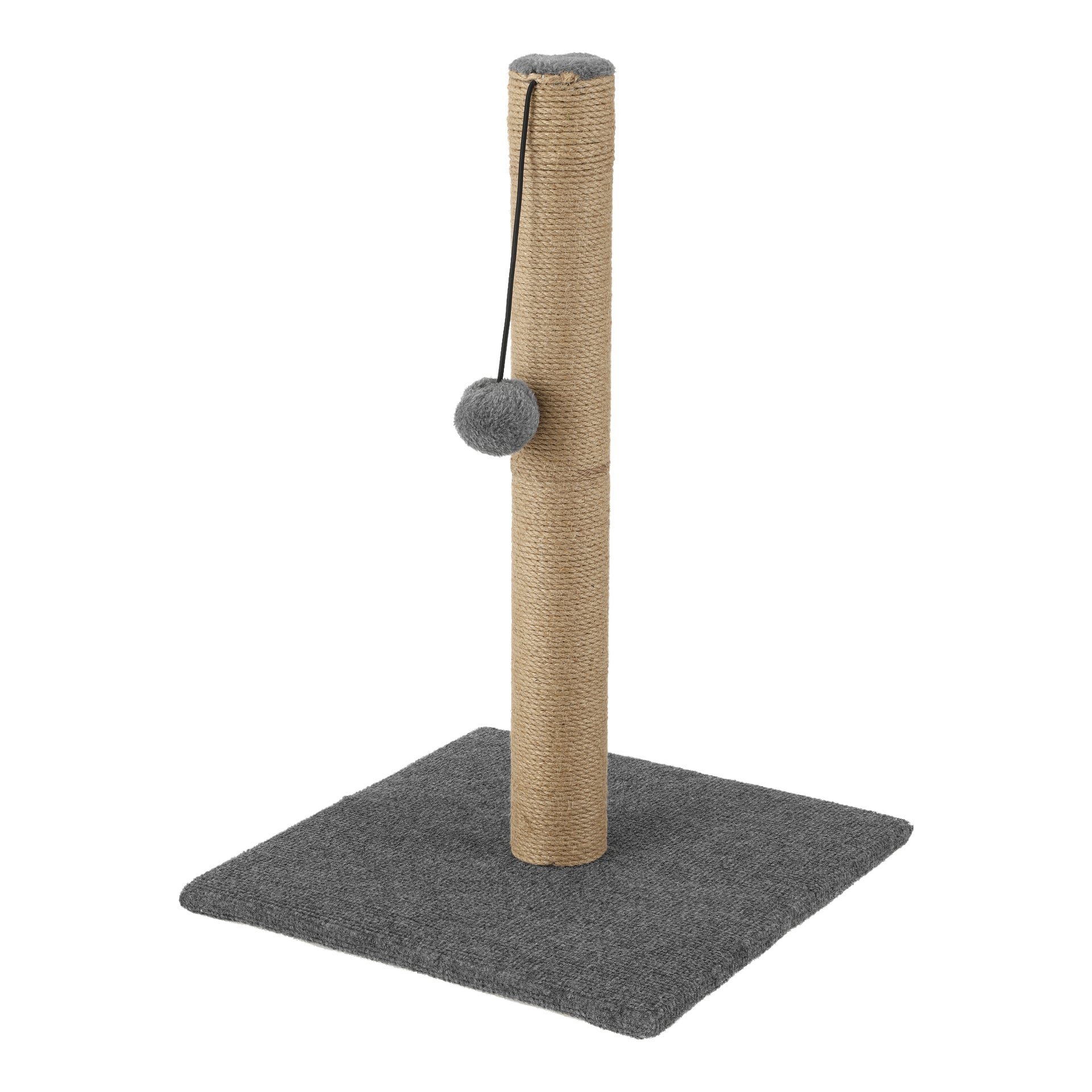 Der Kayoba Kratzbaum für Katzen hat einen hohen Pfosten, der in Sisal umwickelt ist und auf einem quadratischen Boden mit grauem Teppich angebracht ist. Ein plüschiges graues Spielzeug hängt an einer Schnur nahe der oberen Ecke des Pfostens.