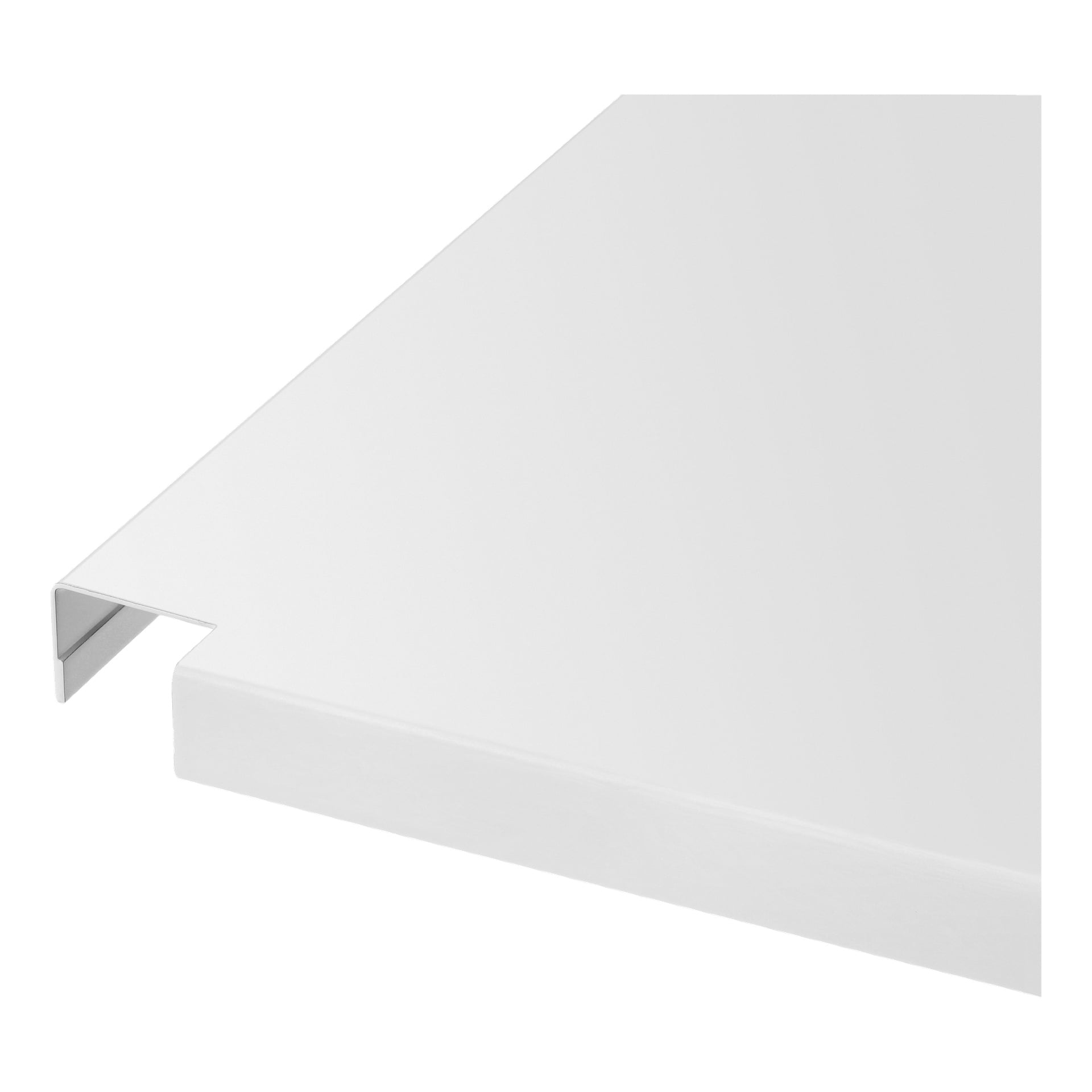 Zbliżenie na górny panel Hard Head dla stojaku na kosz, pokazujący płaską białą blachę metalową z jedną krawędzią wygiętą pod kątem prostym.