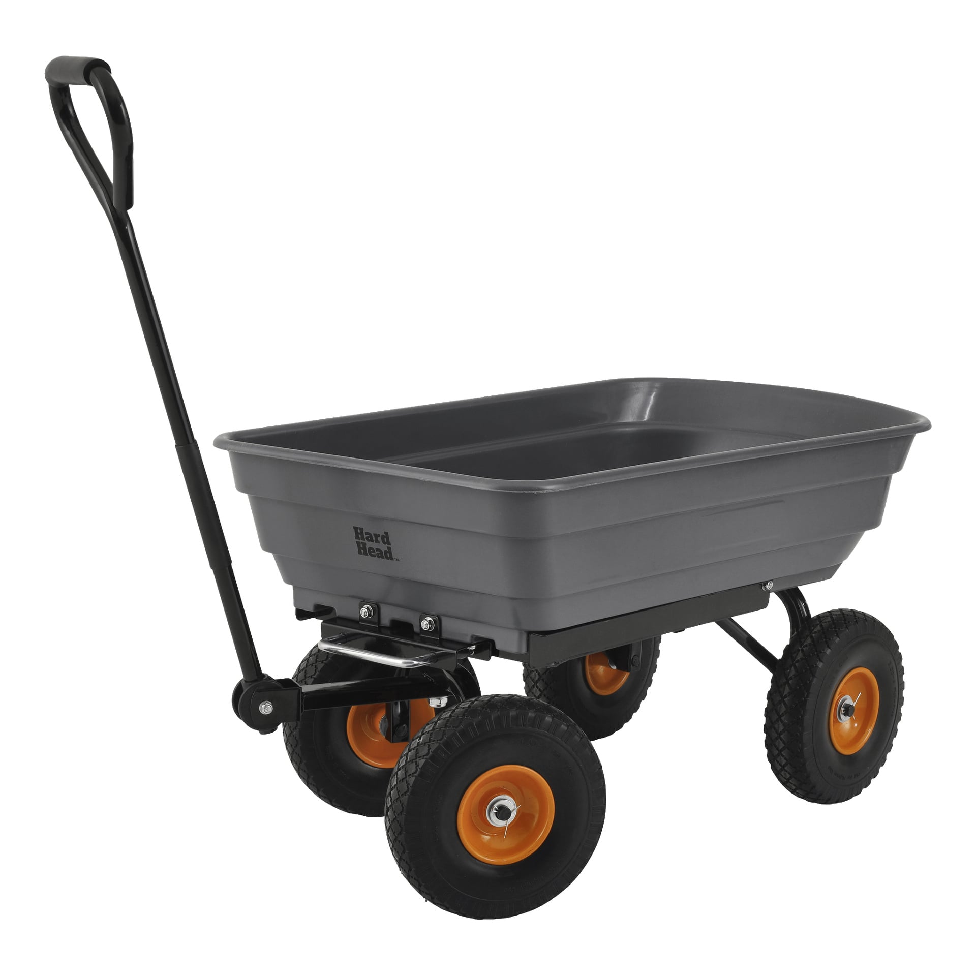 En tippbar transportvagn från Hard Head med stadiga grå plastsidor, svart handtag och fyra svarta hjul med orange mittpunkter. Denna verktygsvagn är byggd för att bära föremål.