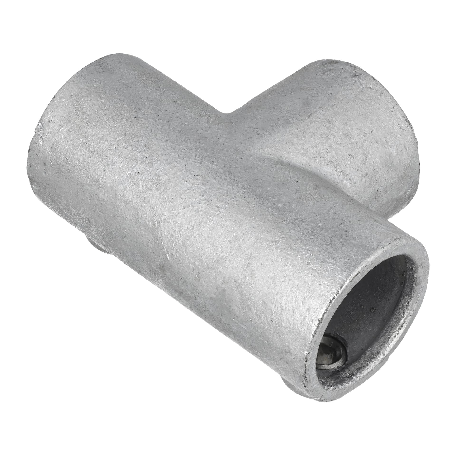 Eine strukturierte, silbermetallische Hard-Head T-Kupplung ist schräg dargestellt und zeigt deutlich die Seiten- und Endöffnungen dieser industriellen Rohrverschraubung.
