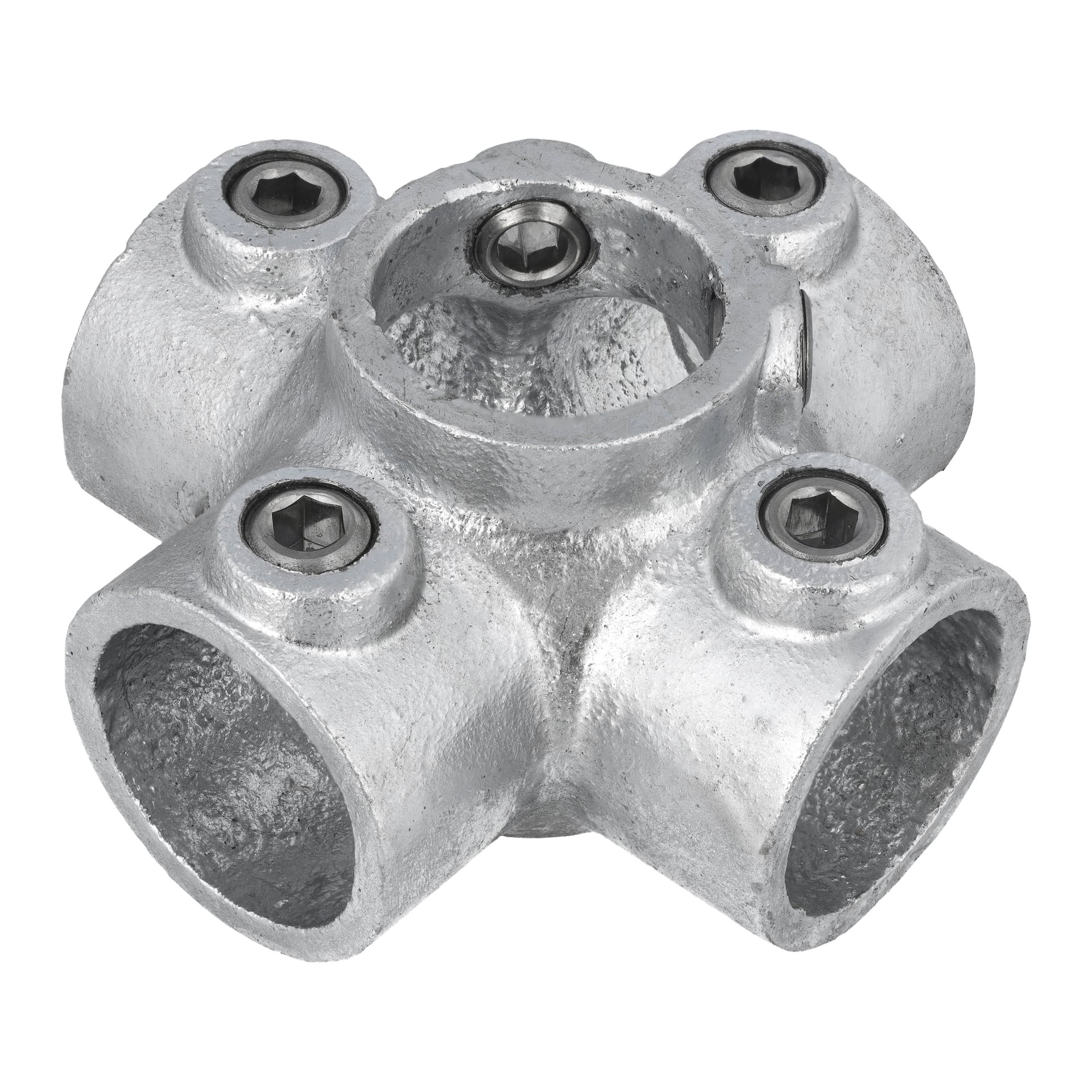 Ein silberner Metallrohrverbinder mit grober Oberfläche, mit vier Öffnungen, die rechtwinklig angeordnet sind. Vier Sechskantschrauben sind sichtbar, die verwendet werden, um Rohre zu sichern.