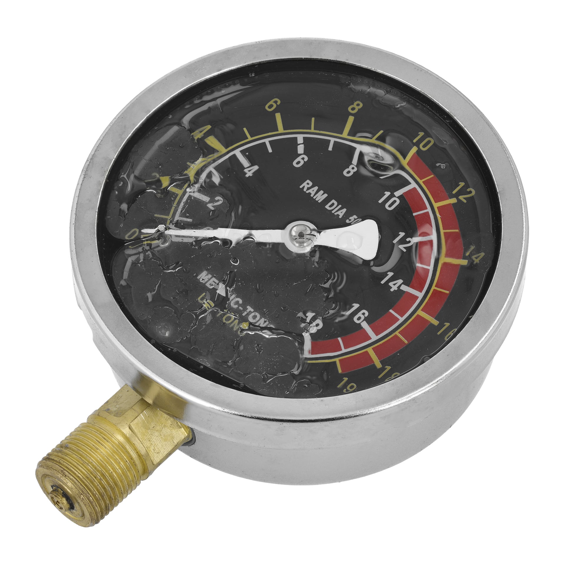En metallbeklädd Workshop pressmanometer med en mässingskontakt har ett skadat, immat glaslock som döljer dess markerade mätaryta.