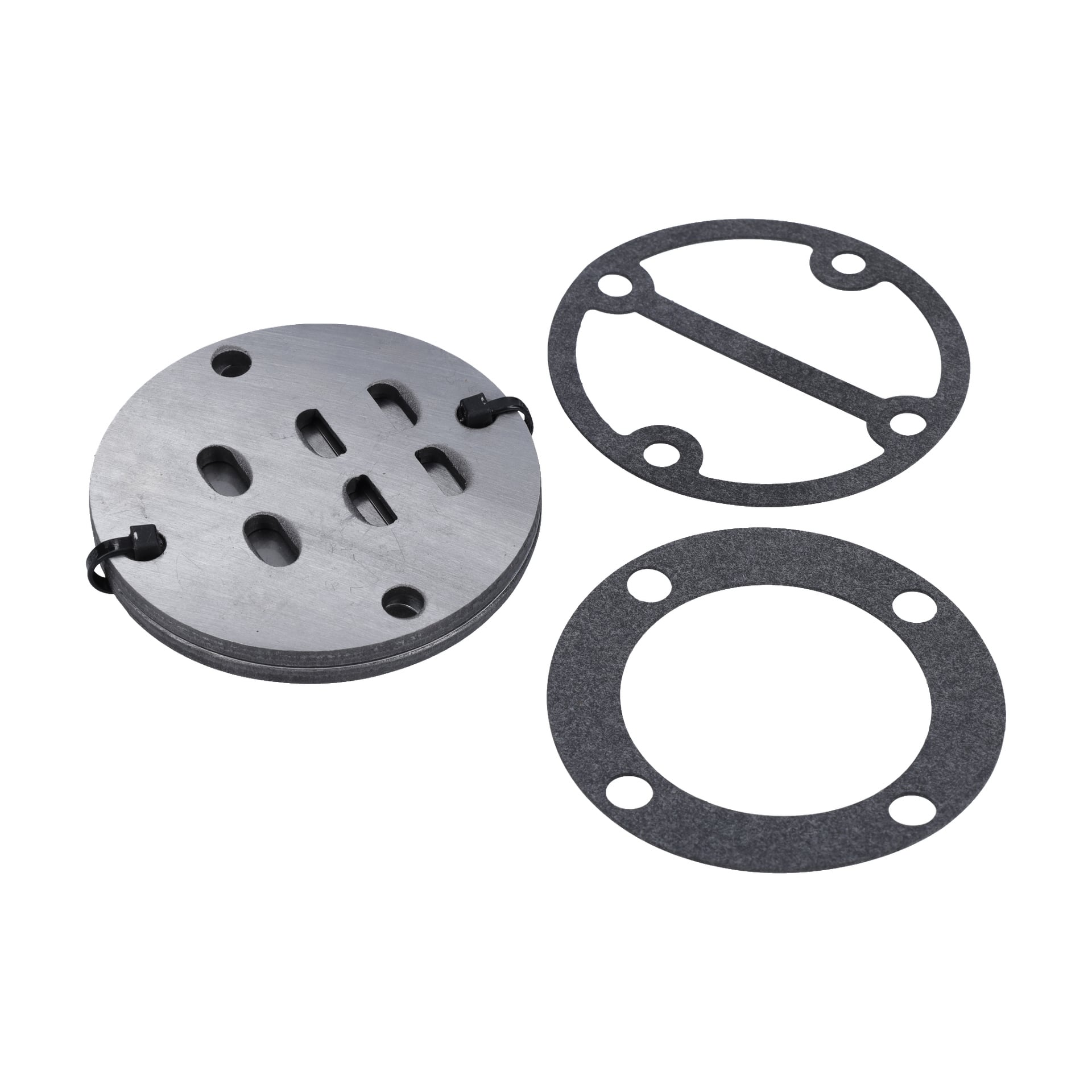 Venttiililevy Cpl W. Gaskets -tiivisteissä on metallinen venttiililevy, jossa on soikeat ja pyöreät reiät, sekä kaksi mustaa tiivistettä, joissa on pyöreät aukot.